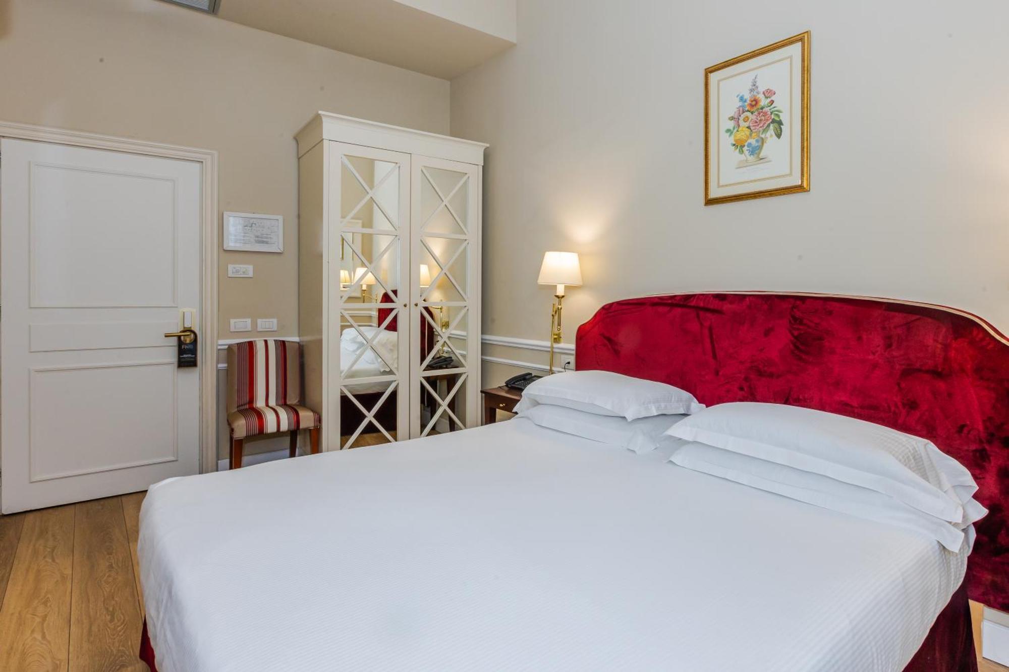 Hotel Fh55 Calzaiuoli 4*