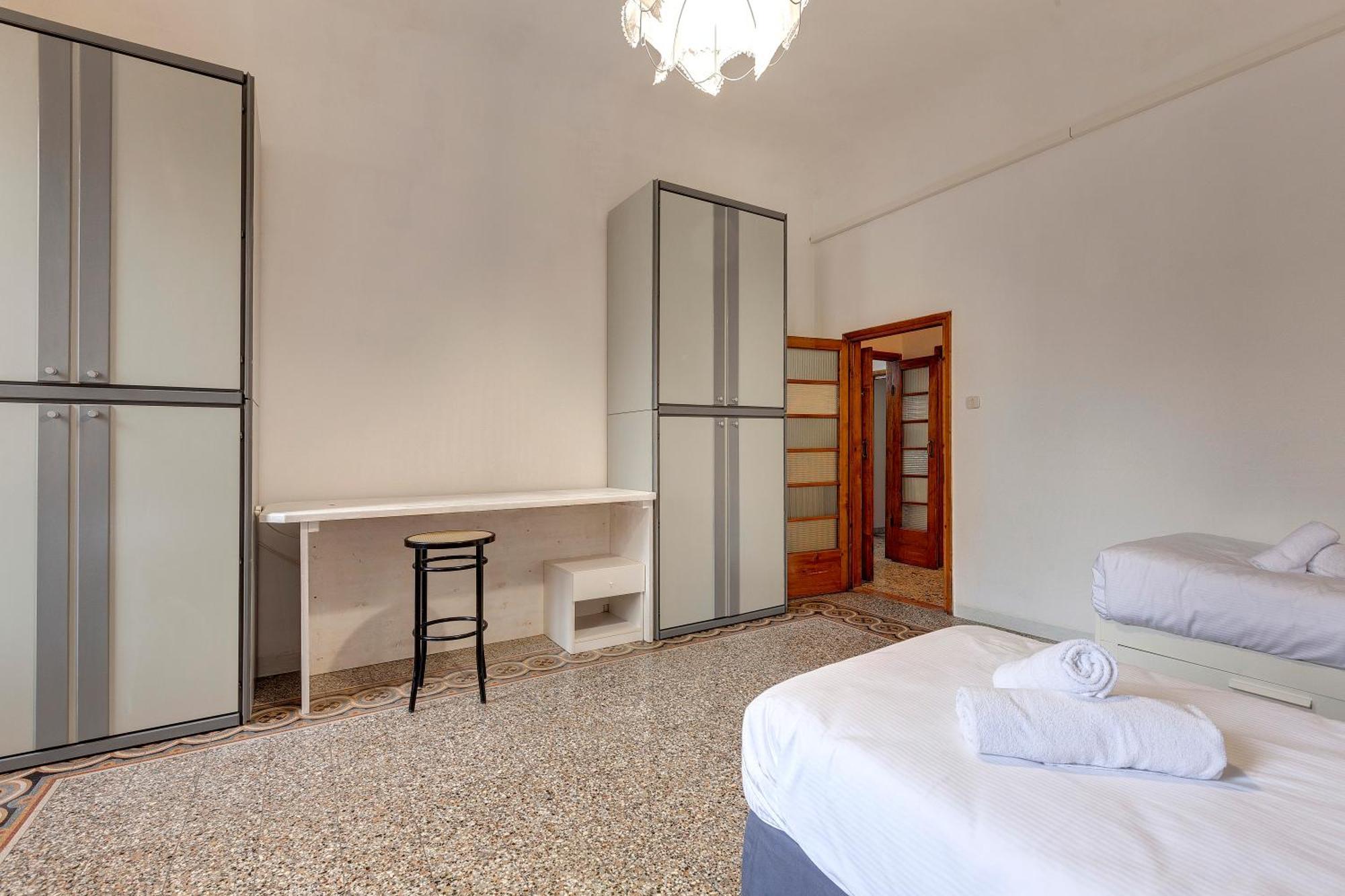 Appartamento Faenza 64 *