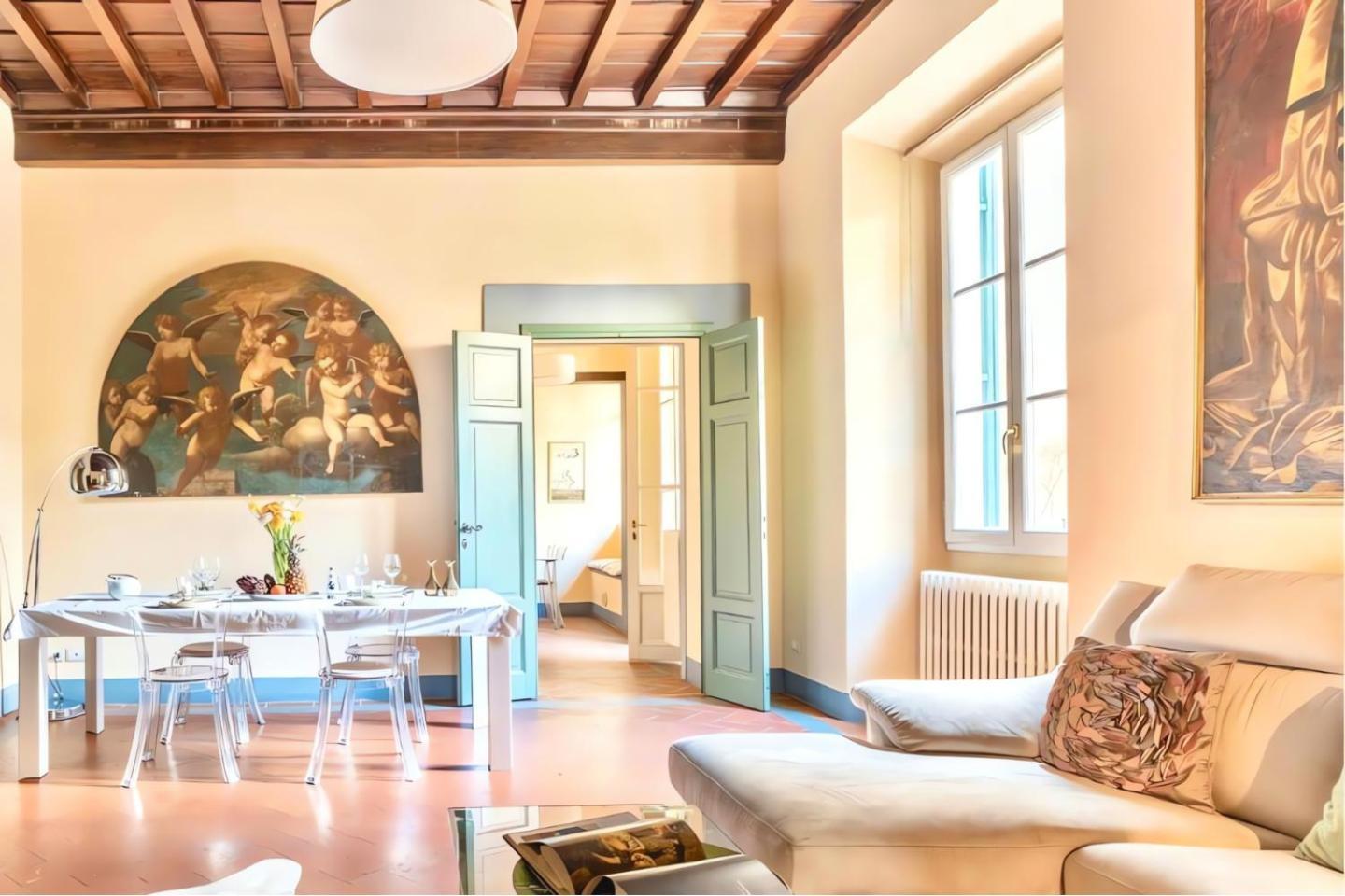 The Luxury Historic Palace Of Santa Croce Apartment *