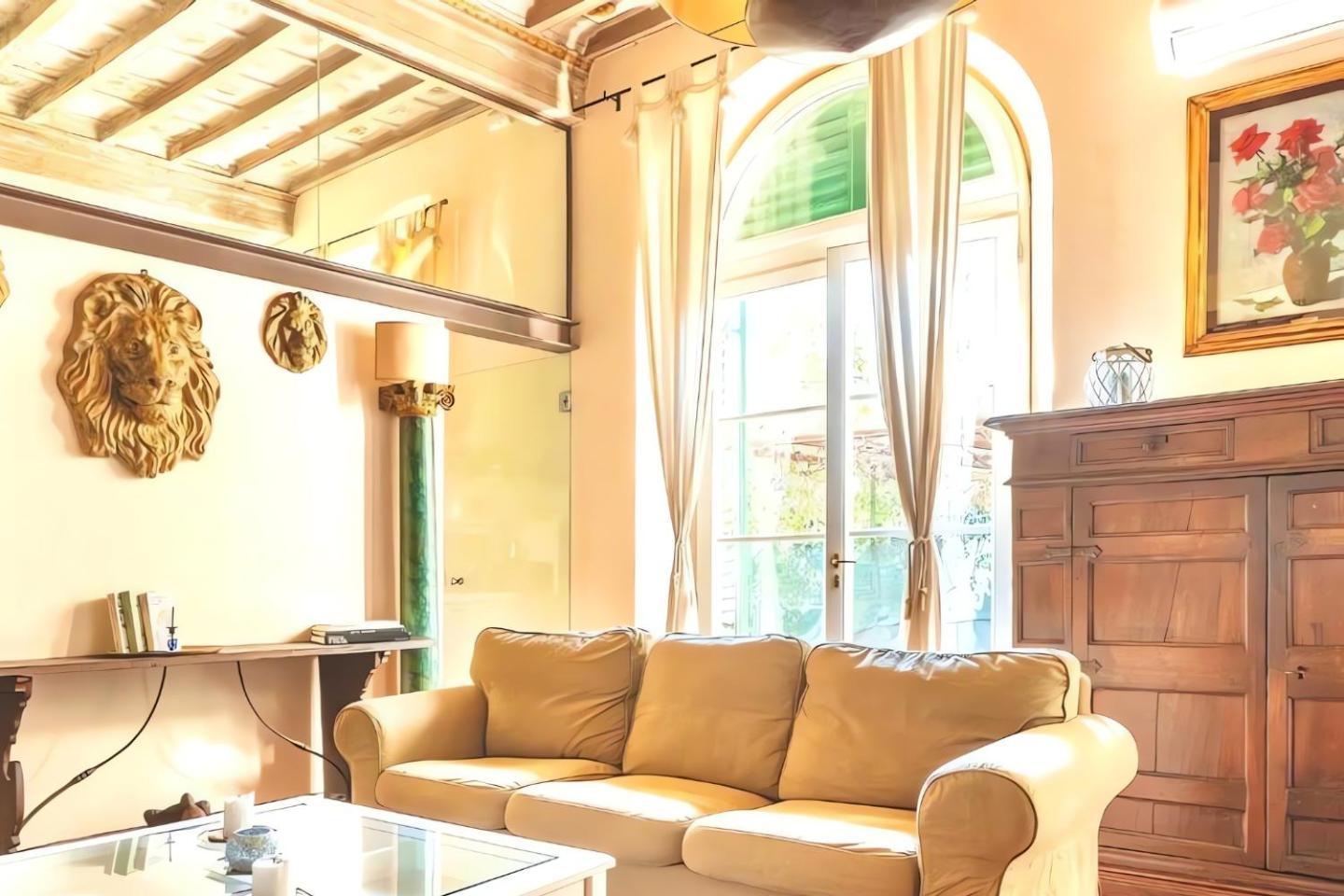 The Luxury Historic Palace Of Santa Croce Appartamento