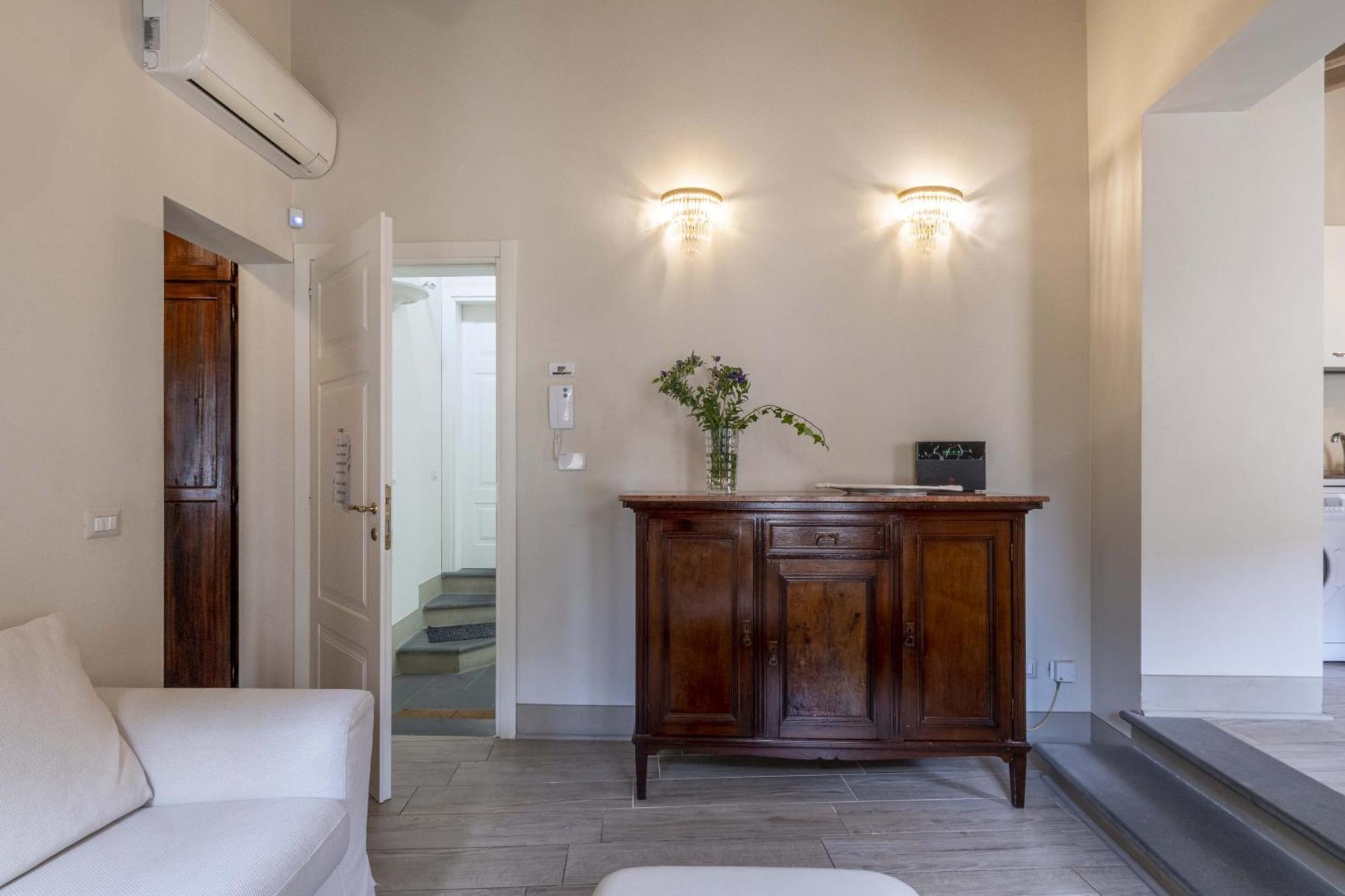David - Michelangelo Apartment Florence