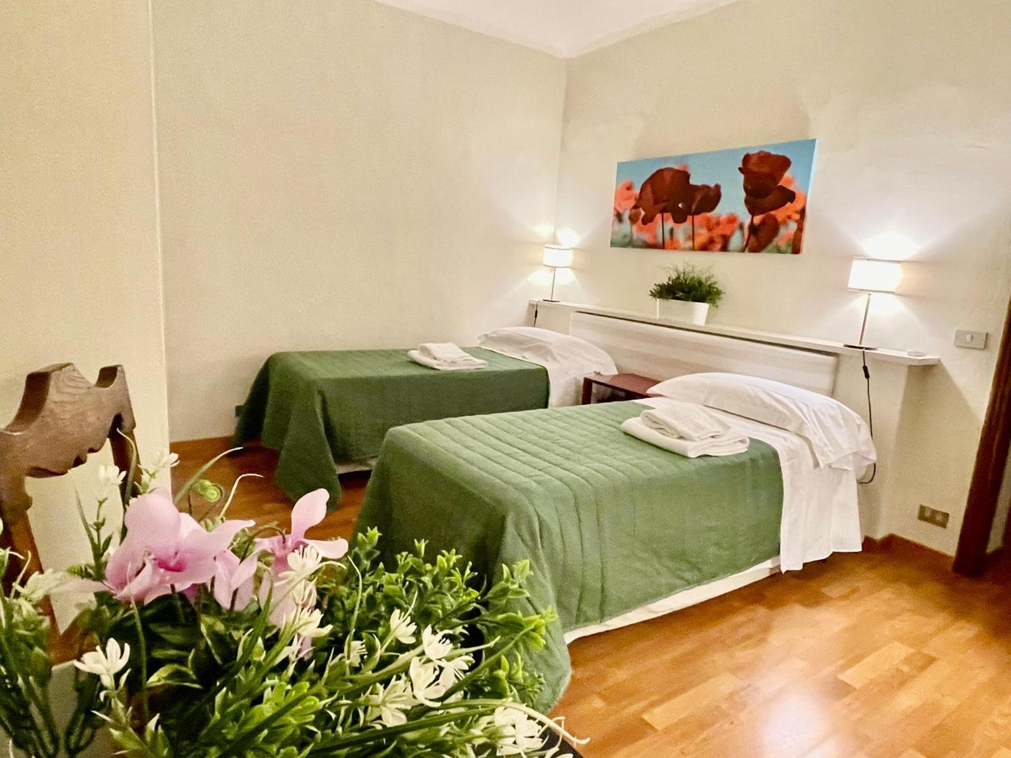 Cozy Duomo Dante Uffizi Apartment Florence