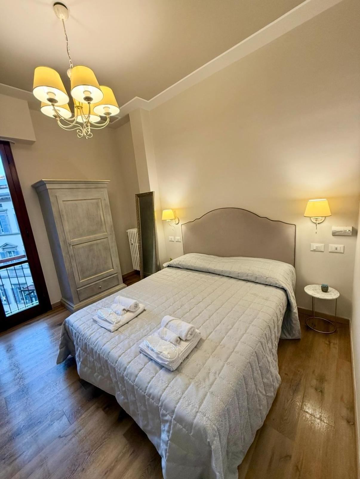 La Boutique By Rjgal Bed & Breakfast *