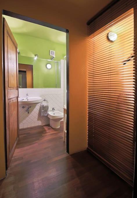 Apartment Relax Like Home, Via Ricasoli 6, Next To The Duomo Of