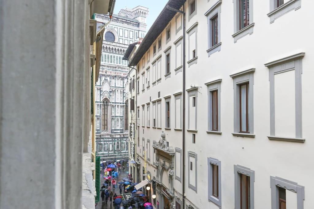 Apartment Relax Like Home, Via Ricasoli 6, Next To The Duomo Of Florence