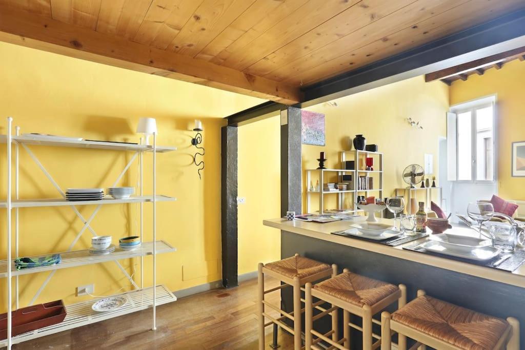 Apartment Relax Like Home, Via Ricasoli 6, Next To The Duomo Of *