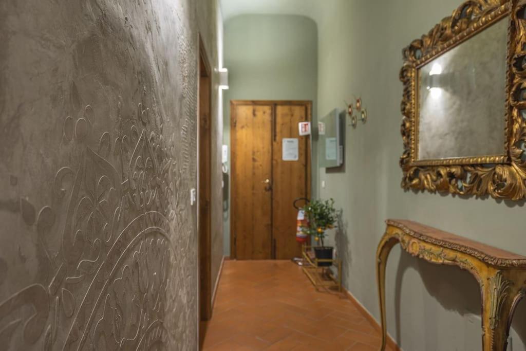 Apartment Sant Ambrogio Pepper *
