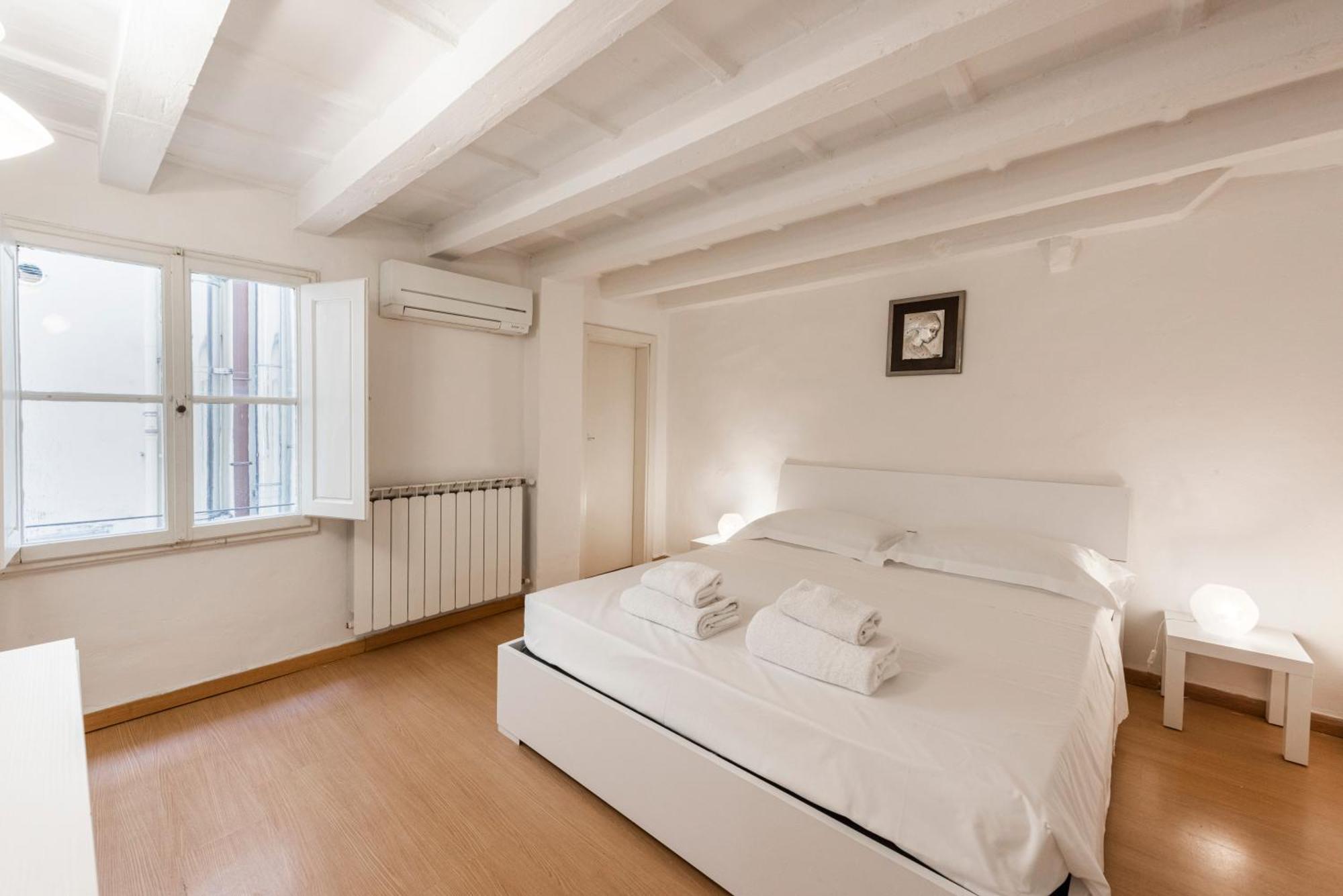 Santa Croce Palace By Mmega * Firenze