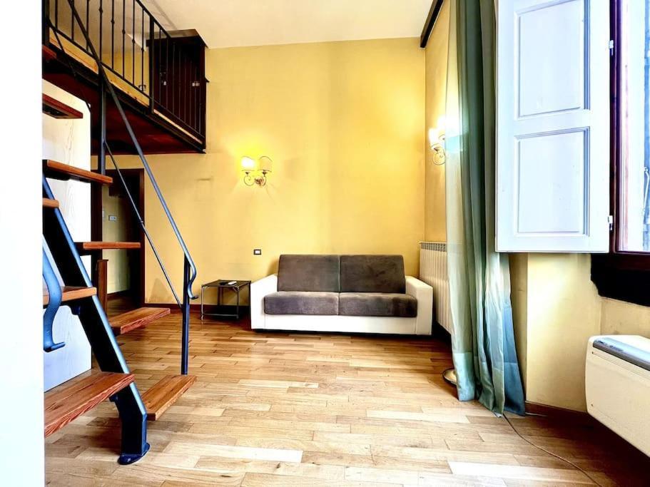Apartment Wi-fi Netflix Conditioned Air *