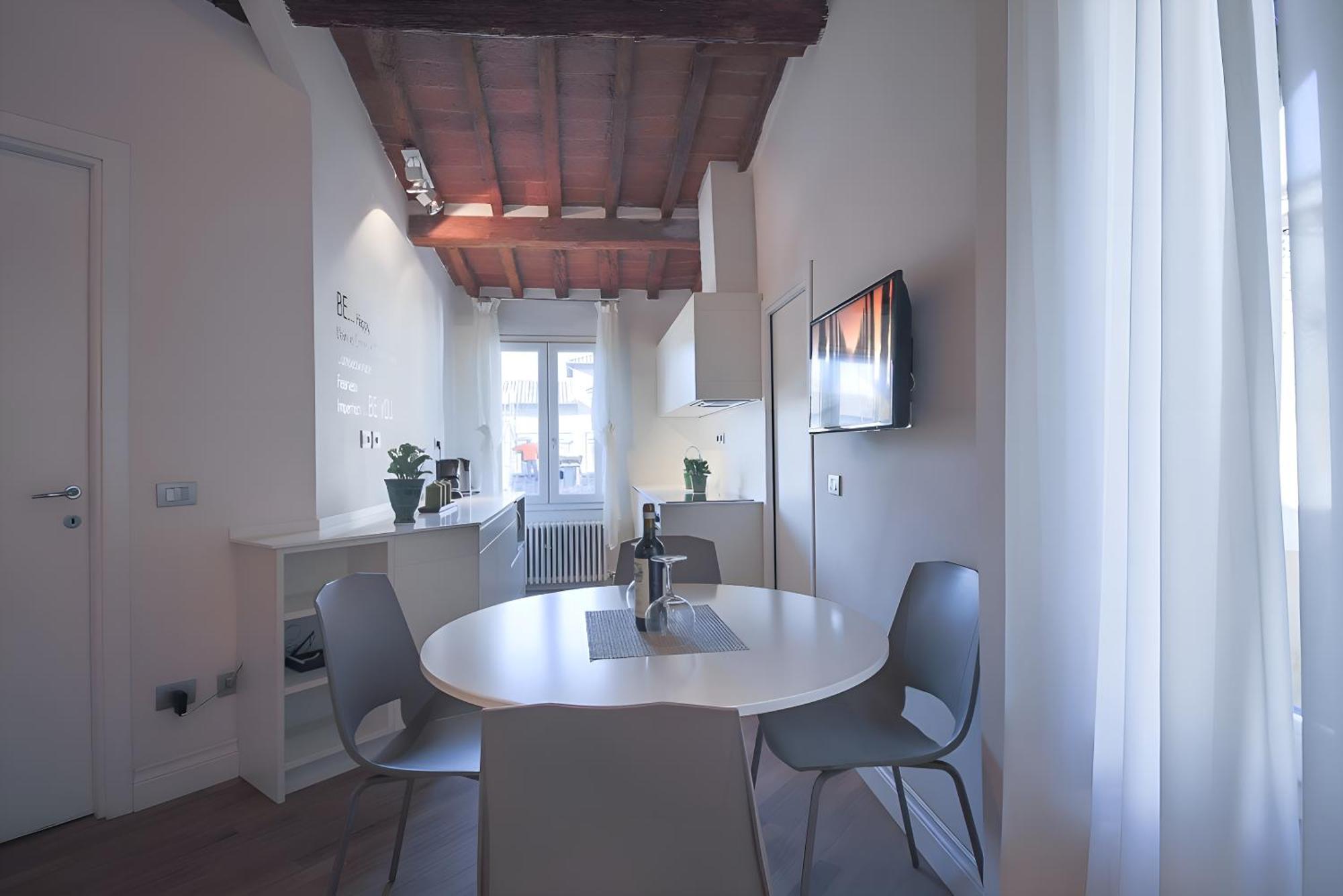 Elegant And Bright Flat Near The Duomo Appartamento Firenze
