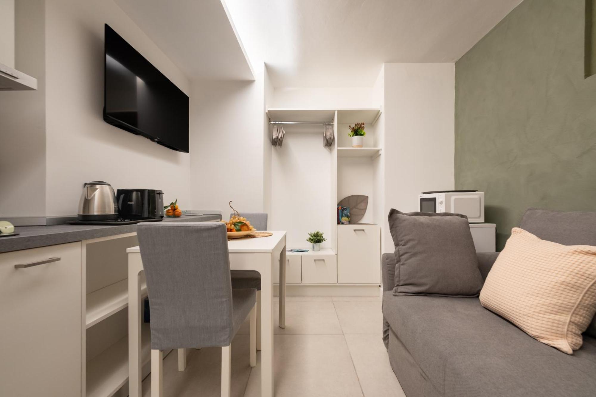 Apartment Keys Of Italy - Vigna Vecchia 24 - Cozy Mezzanine In Santa Croce Florence