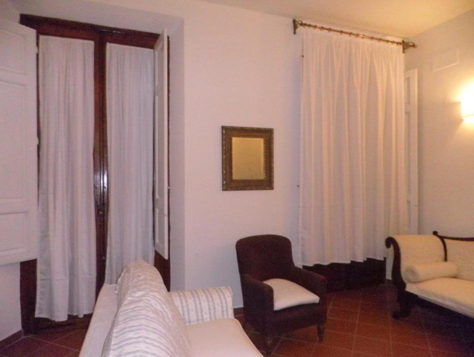 Calzaiuoli Sunshine Apartment *
