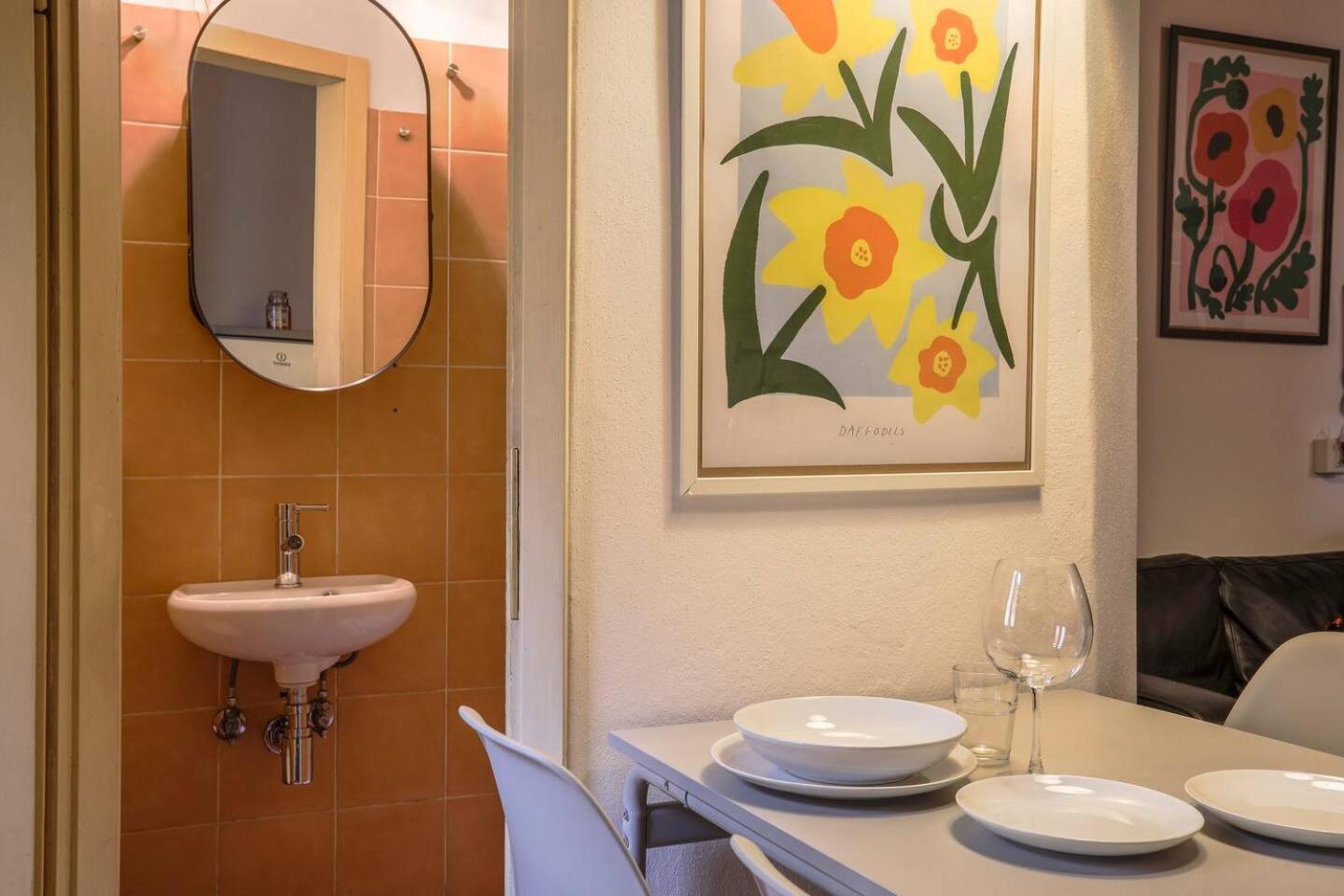 Lovely Cozy Flat 2 Bedrooms Apartment