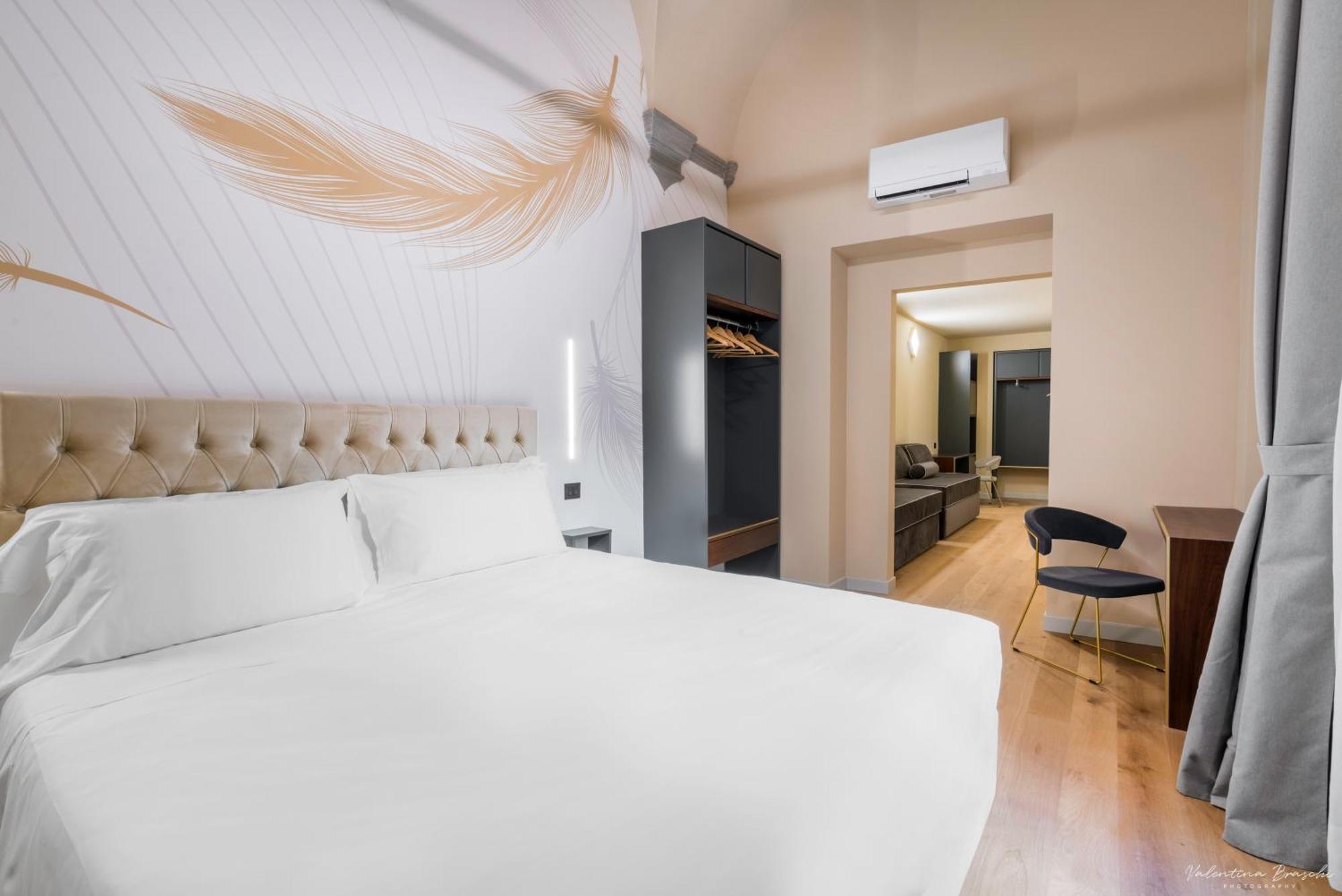 Adamas Hotel 3*