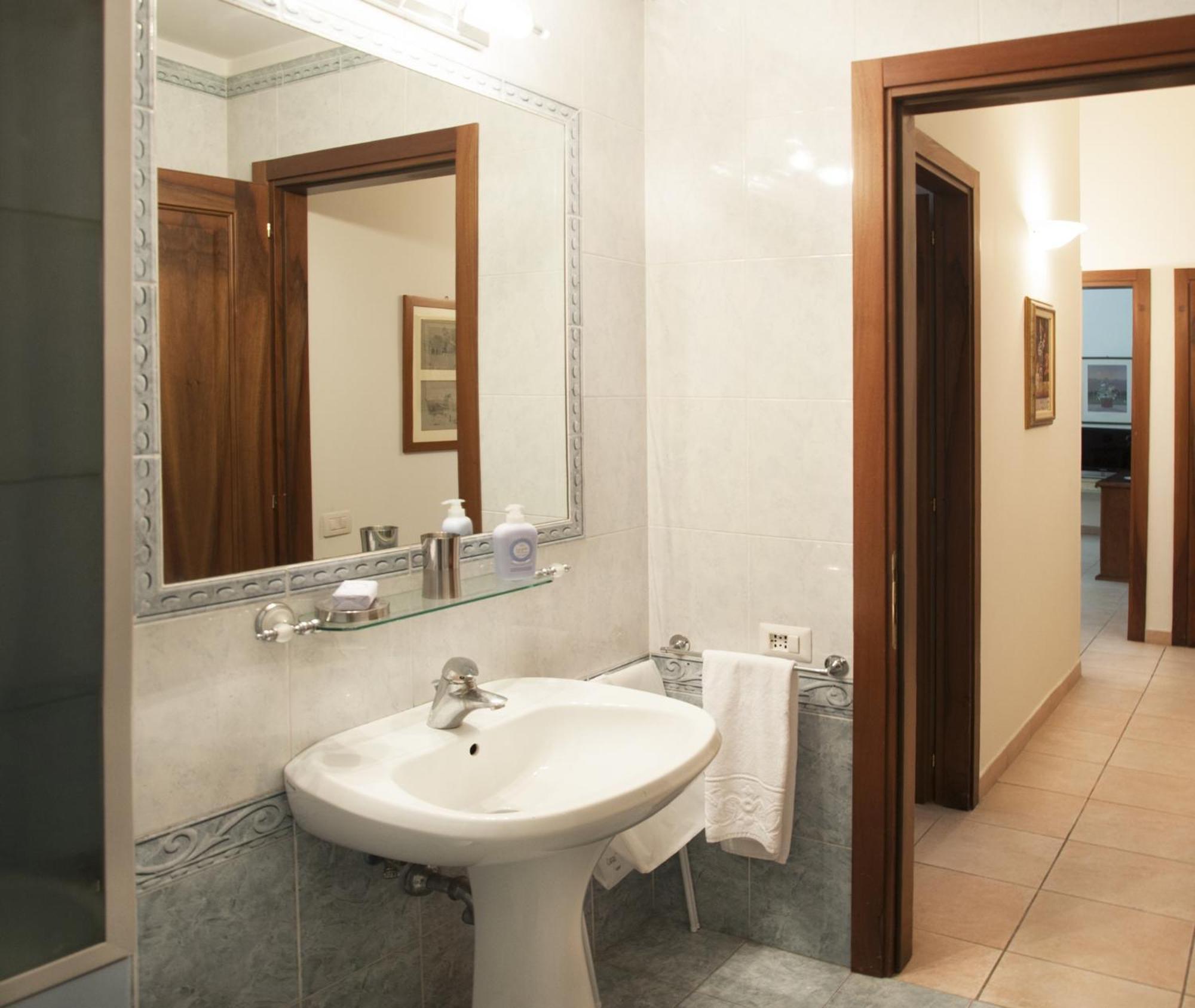 Evaluna Apartment