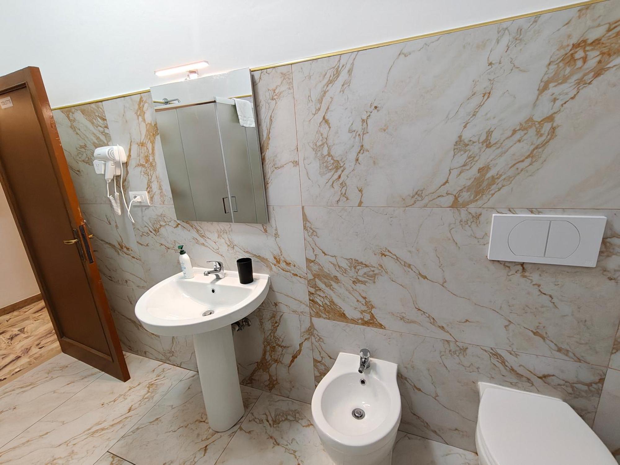 Bed & Breakfast -prime Verdi Firenze