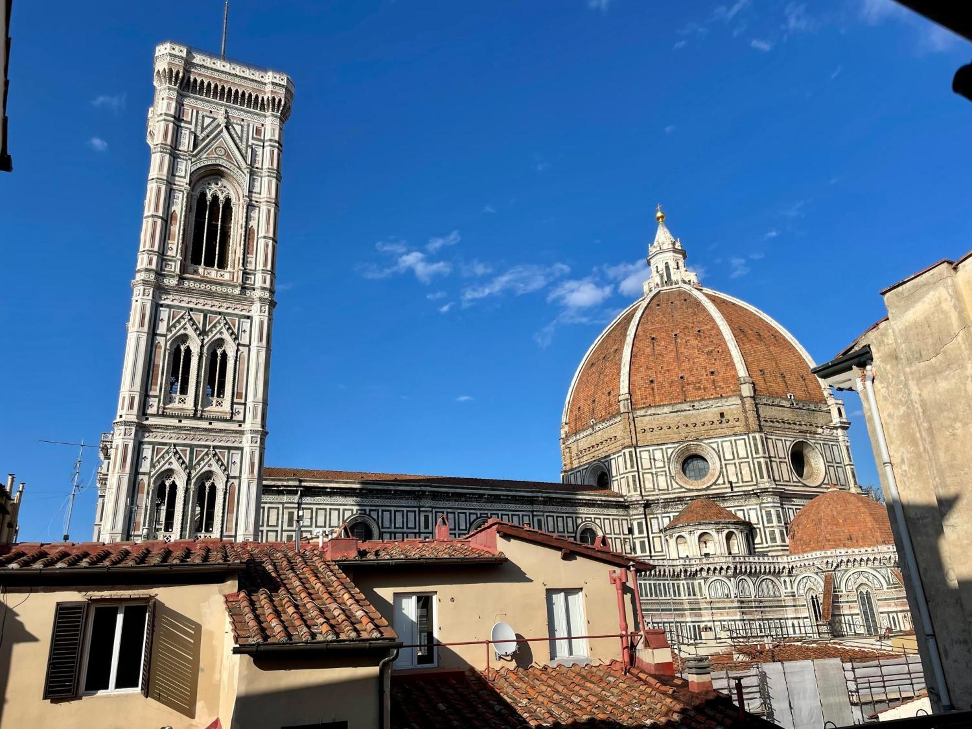 Rebecca Duomo View With Terrace * Florence