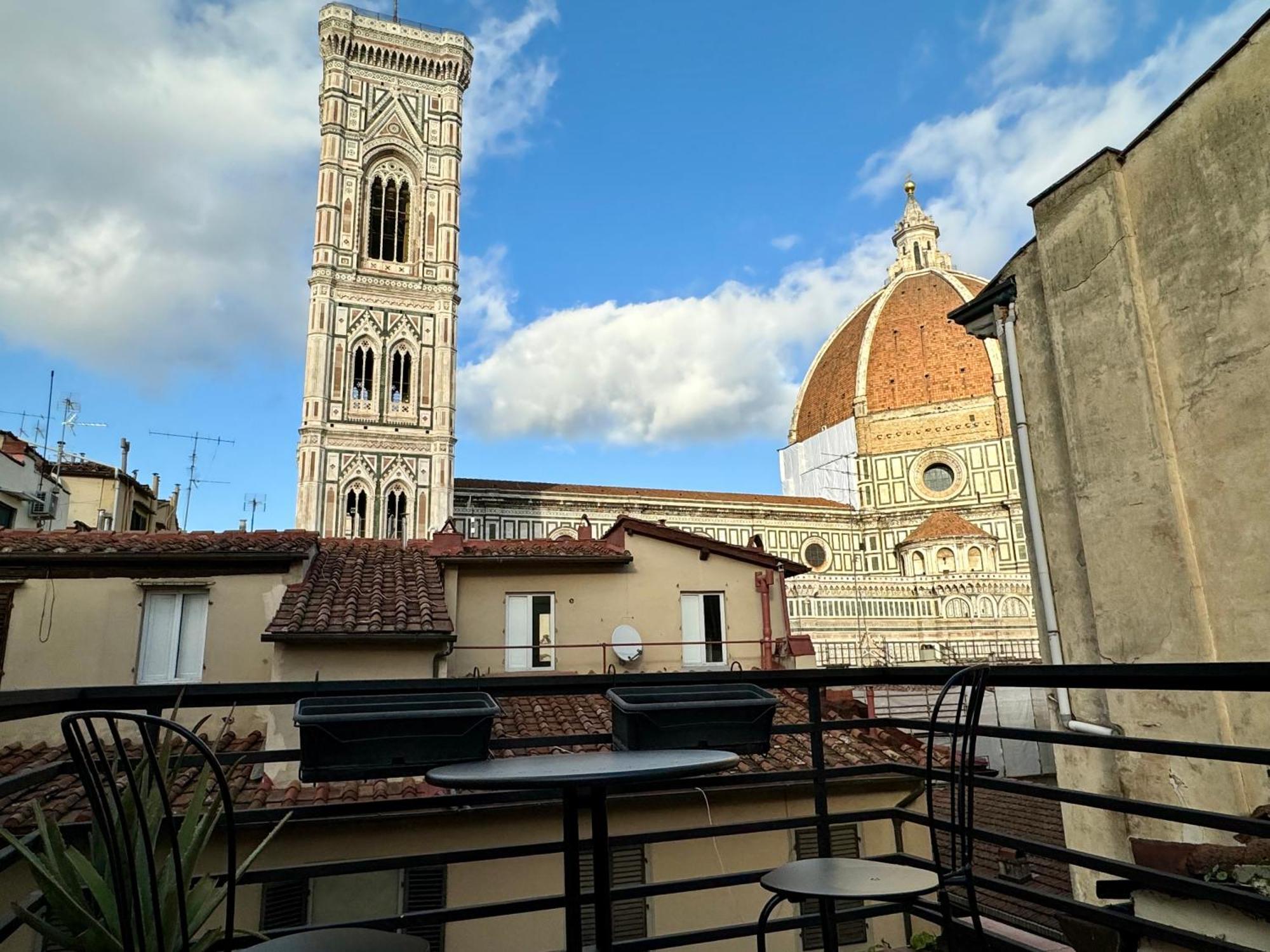 Apartment Rebecca Duomo View With Terrace