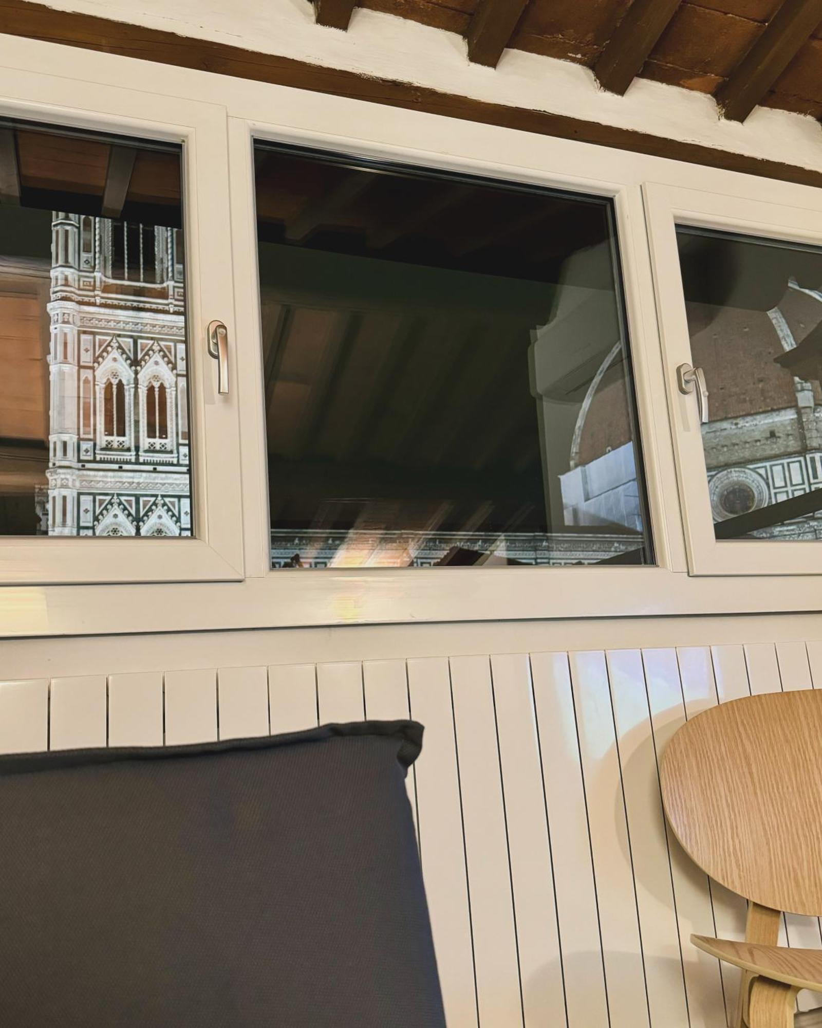 Rebecca Duomo View With Terrace Apartment