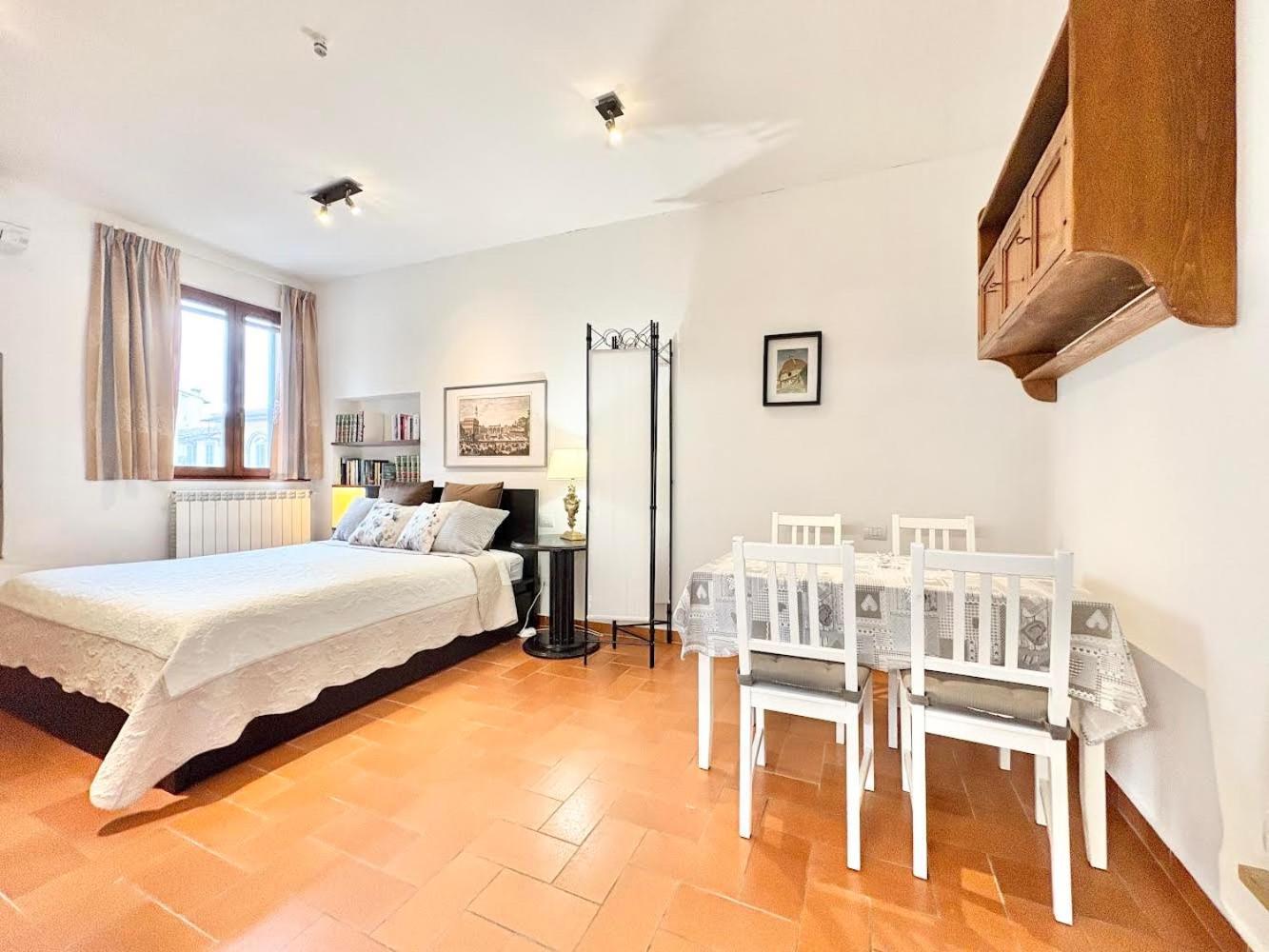 Dalu Lucilla - Private Car Park 15 Minutes To The Center Florence
