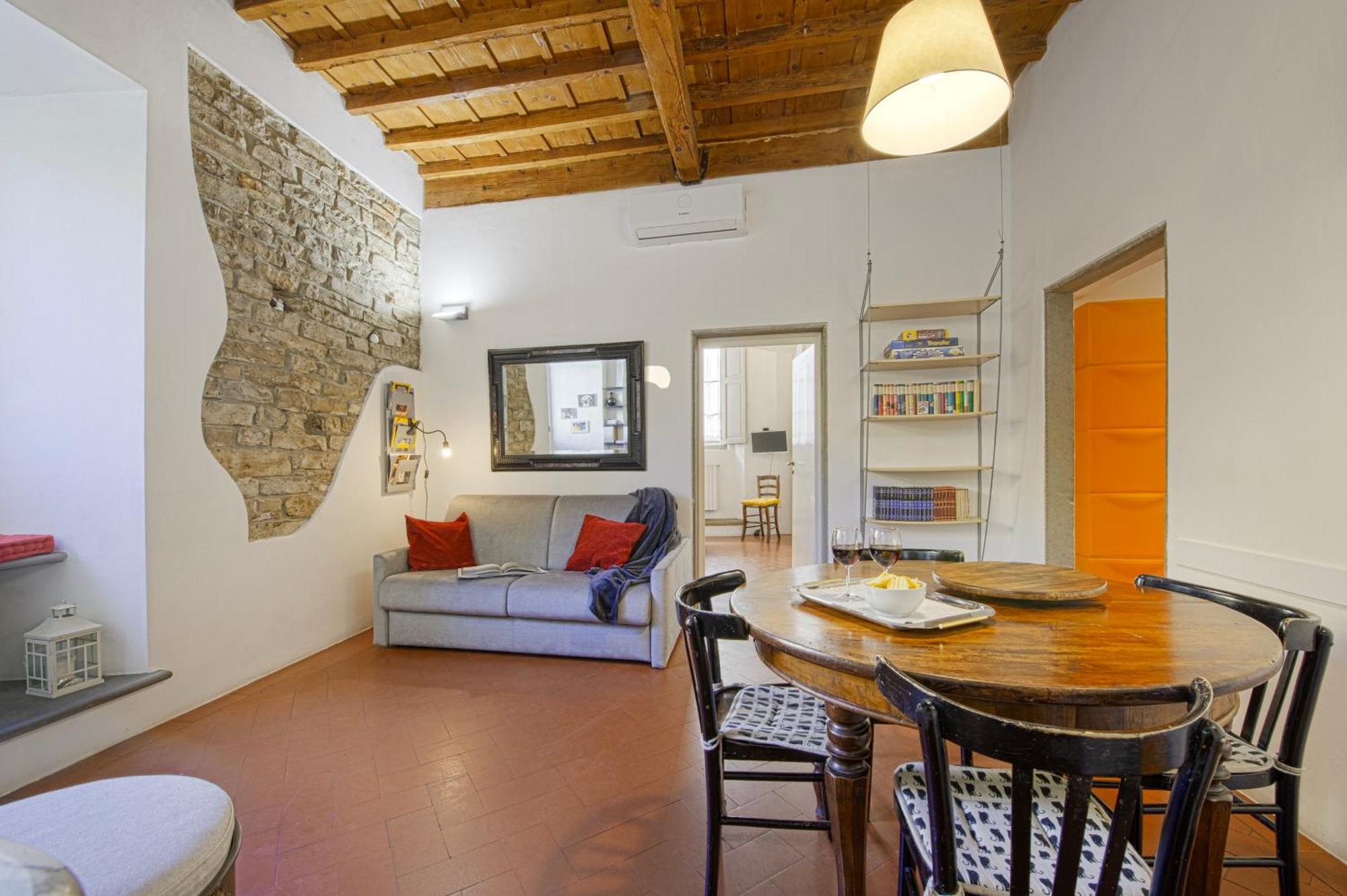 Apartment Santa Trinita - Flo *