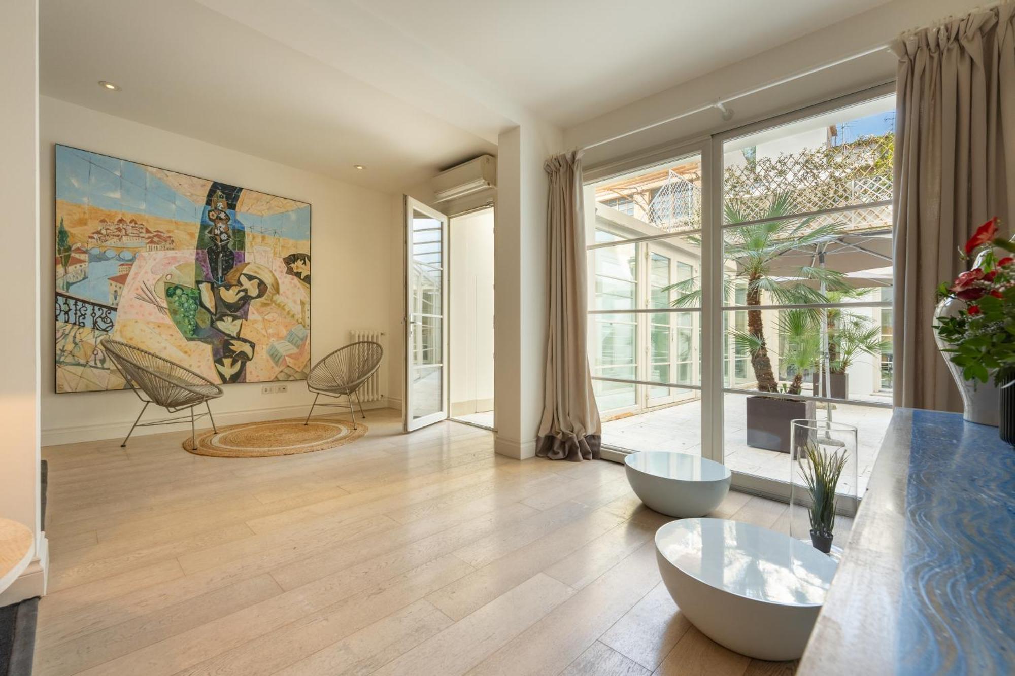 Via Del Campuccio, 72 - 300 Sqm Luxurious With Parking And Private Terrace - Charming *
