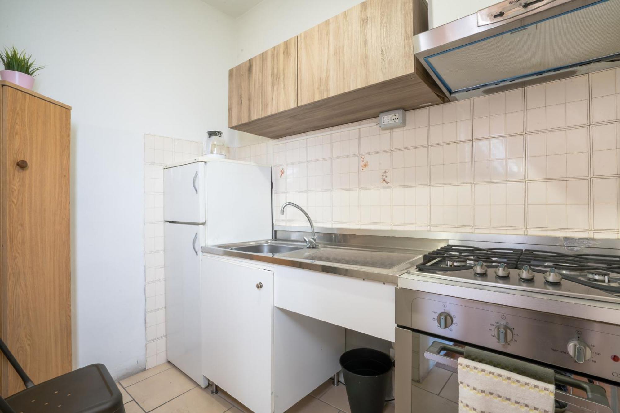 Leone Aparthotel *