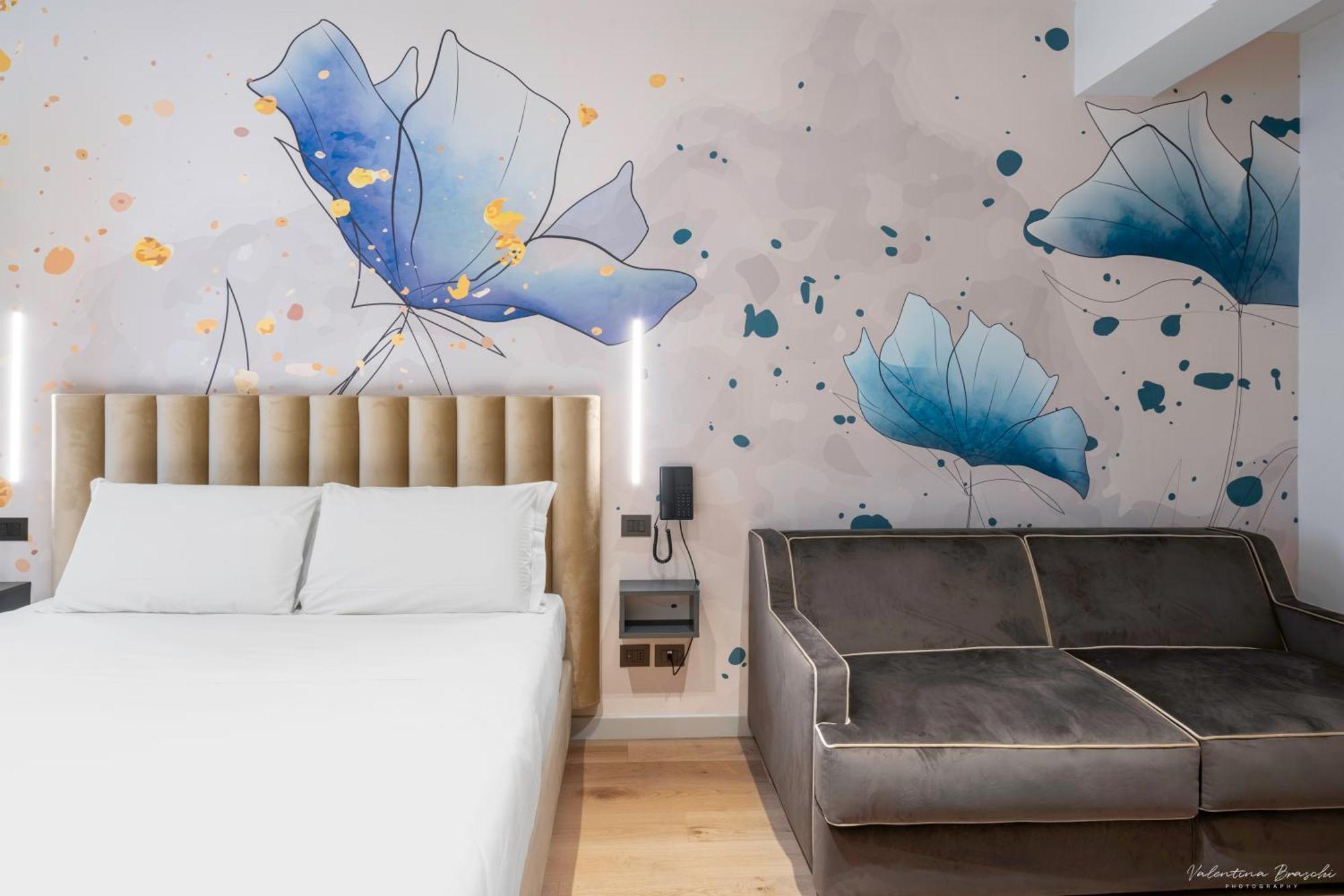Adamas Hotel 3*