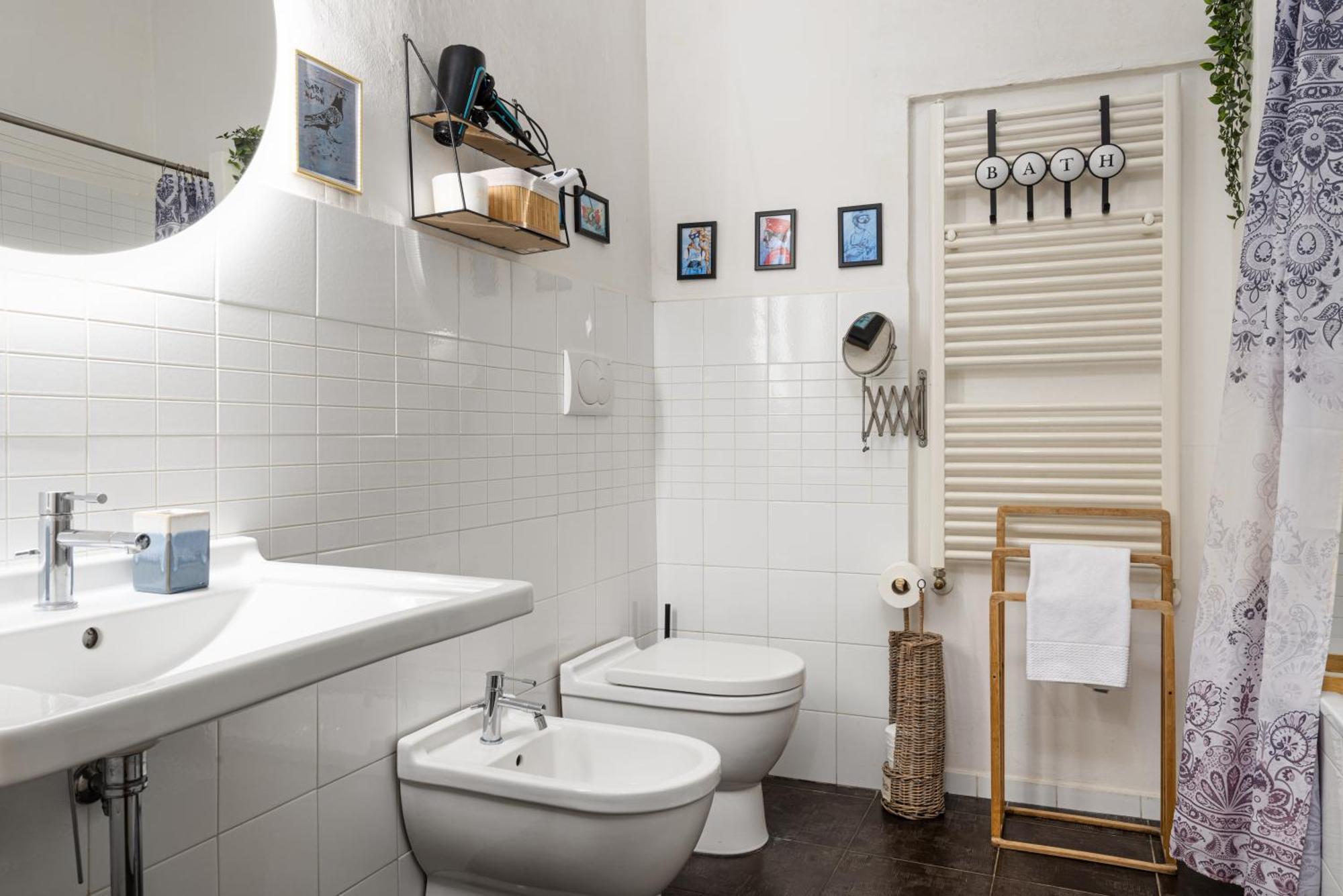 House Of Happy With Terrace Apartment *