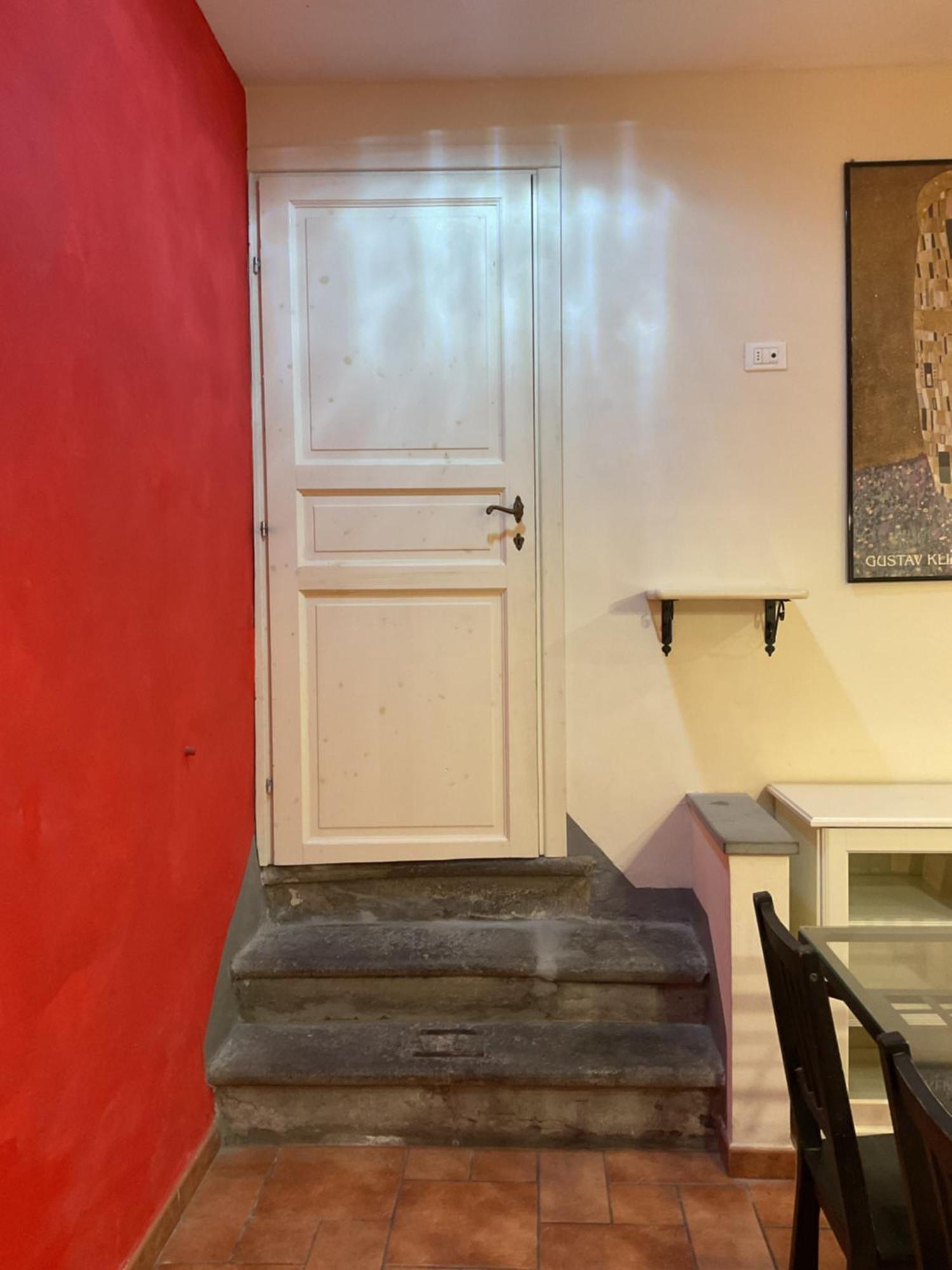 Coach Number 1 Apartment Florence