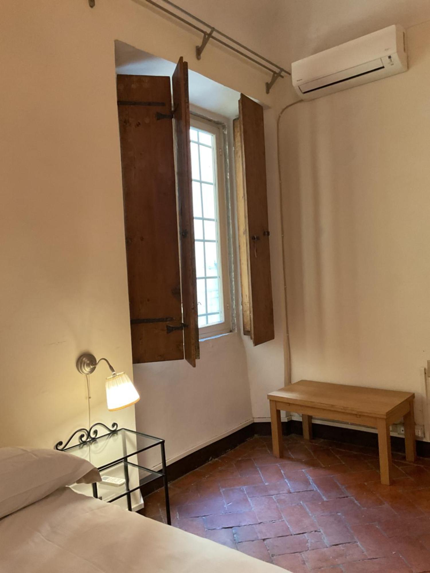 Coach Number 1 Apartment Florence