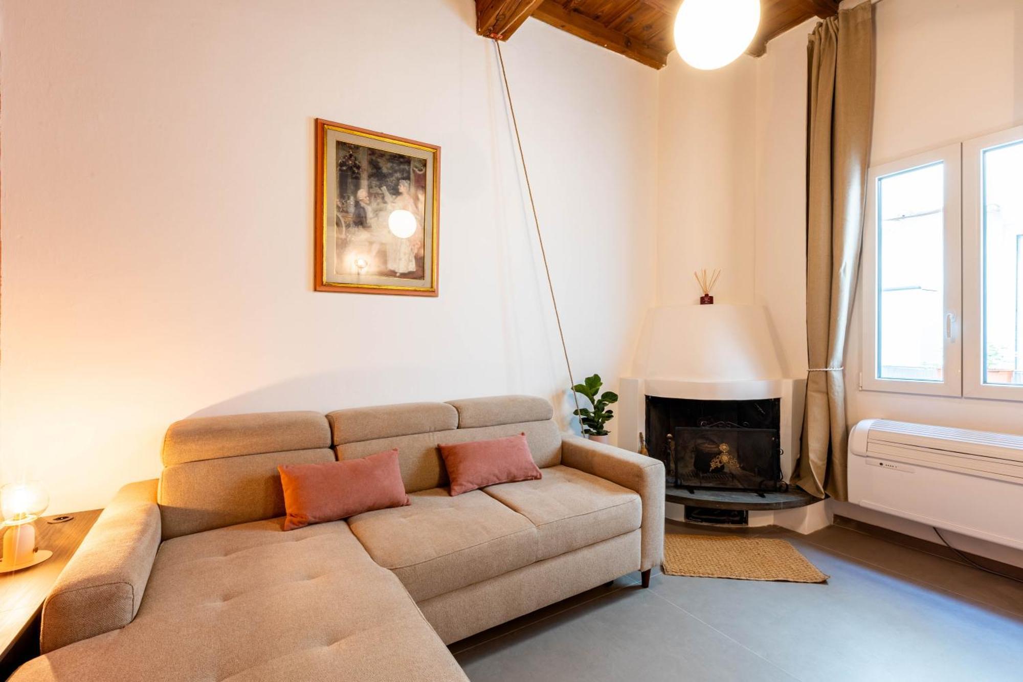 Apartment Stylish & Modern Near San Lorenzo Market *