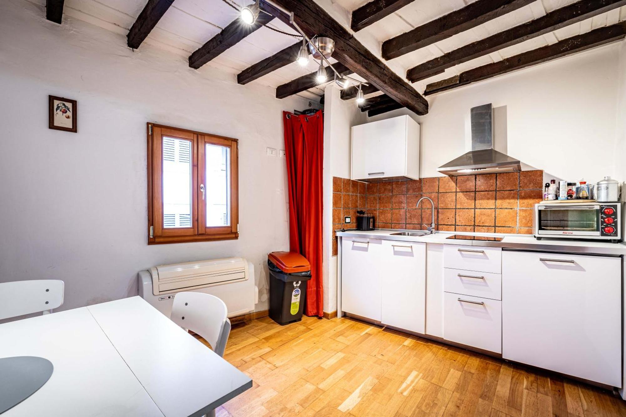 Apartment Roommo Carmine Florence
