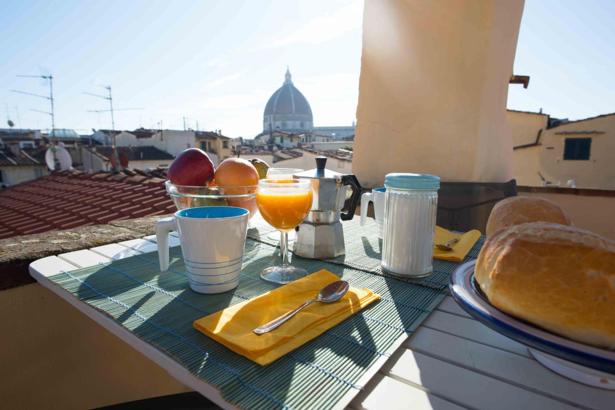 A Refuge With A Terrace Overlooking The Duomo Apartment
