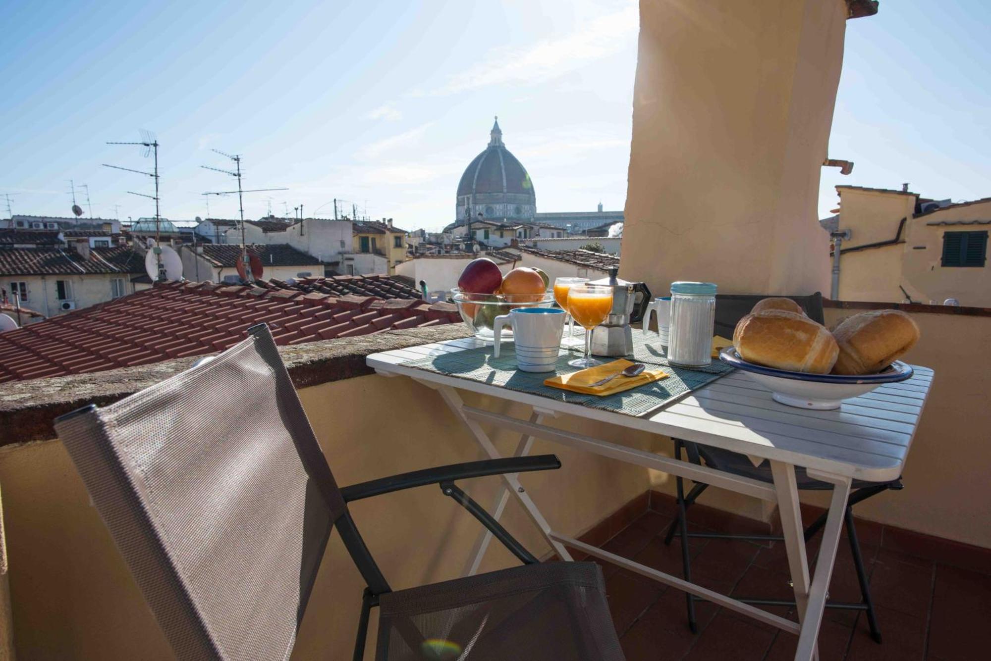 Apartment A Refuge With A Terrace Overlooking The Duomo