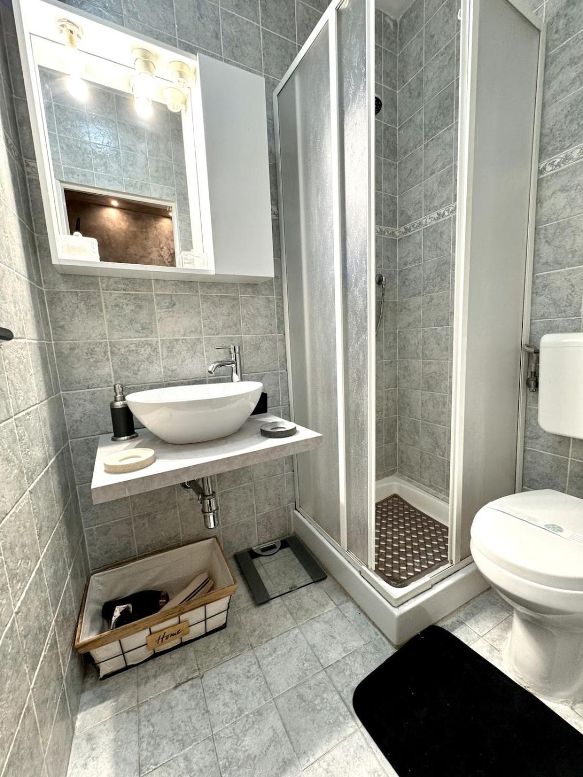 Appartamento Nest In 27 *