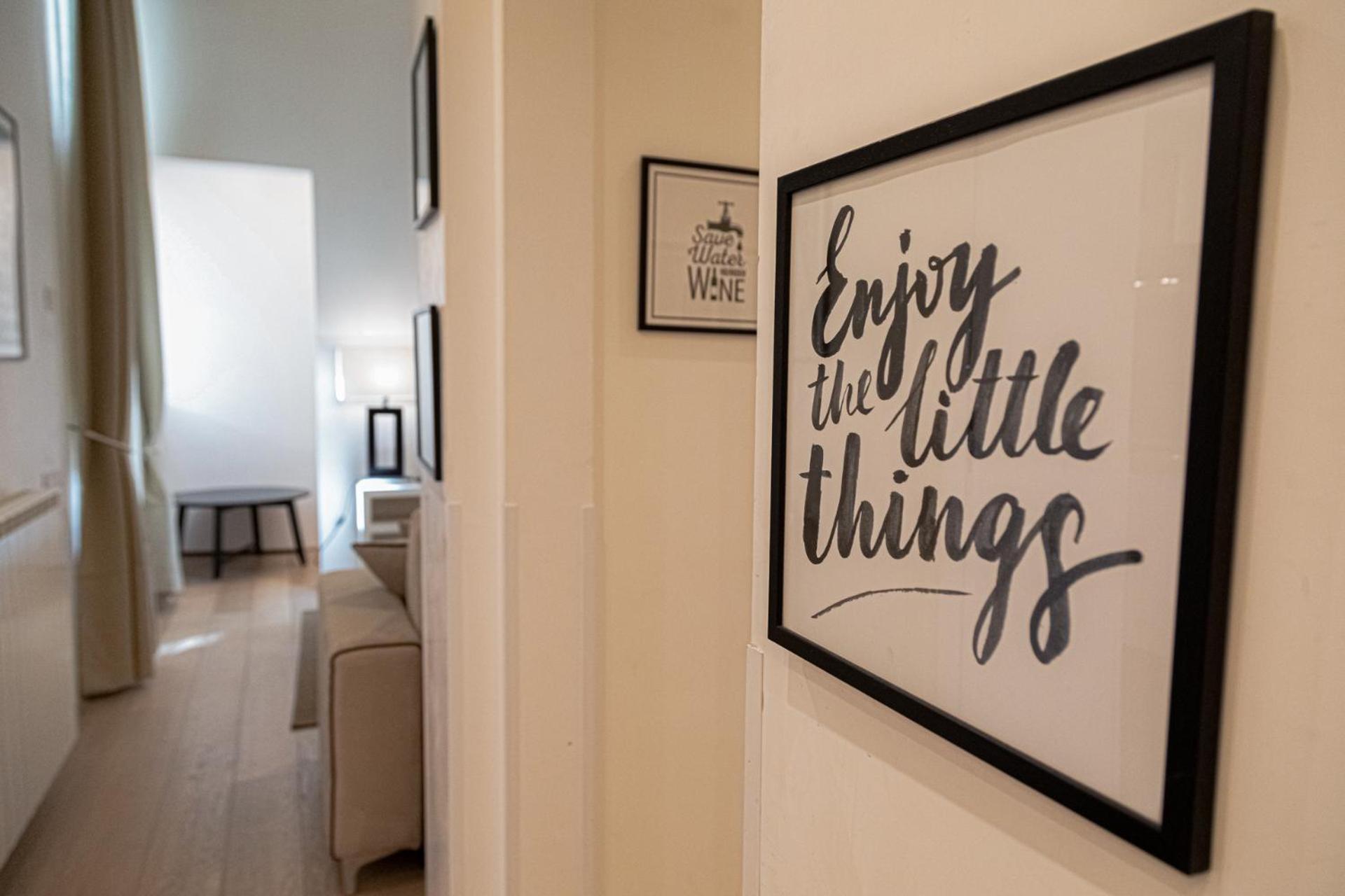 Luxury In The Heart Of Out Of Ztl Apartment