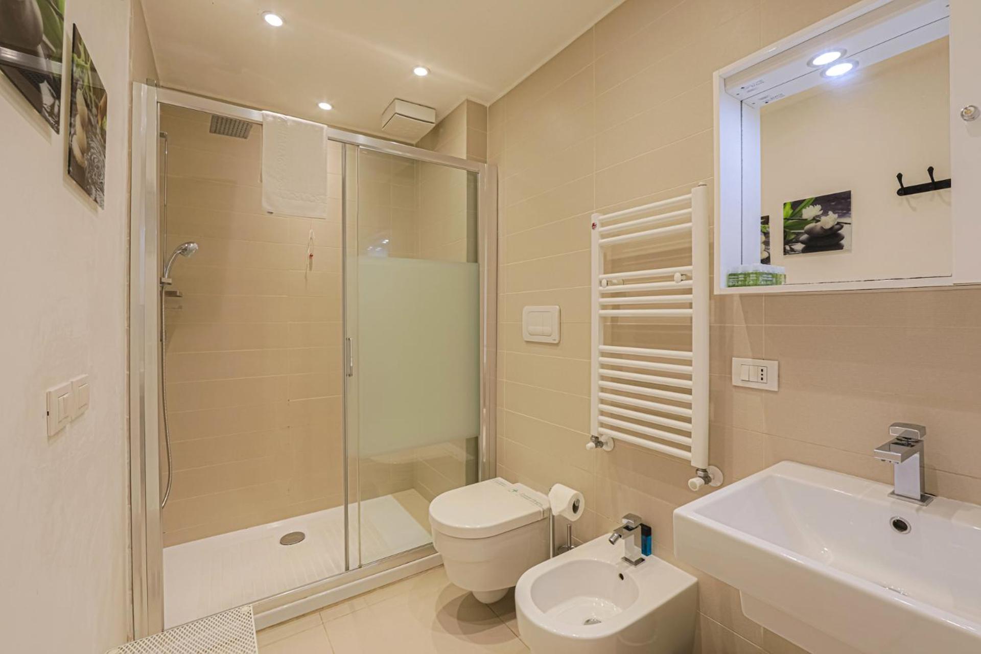 Luxury In The Heart Of Out Of Ztl Apartment *