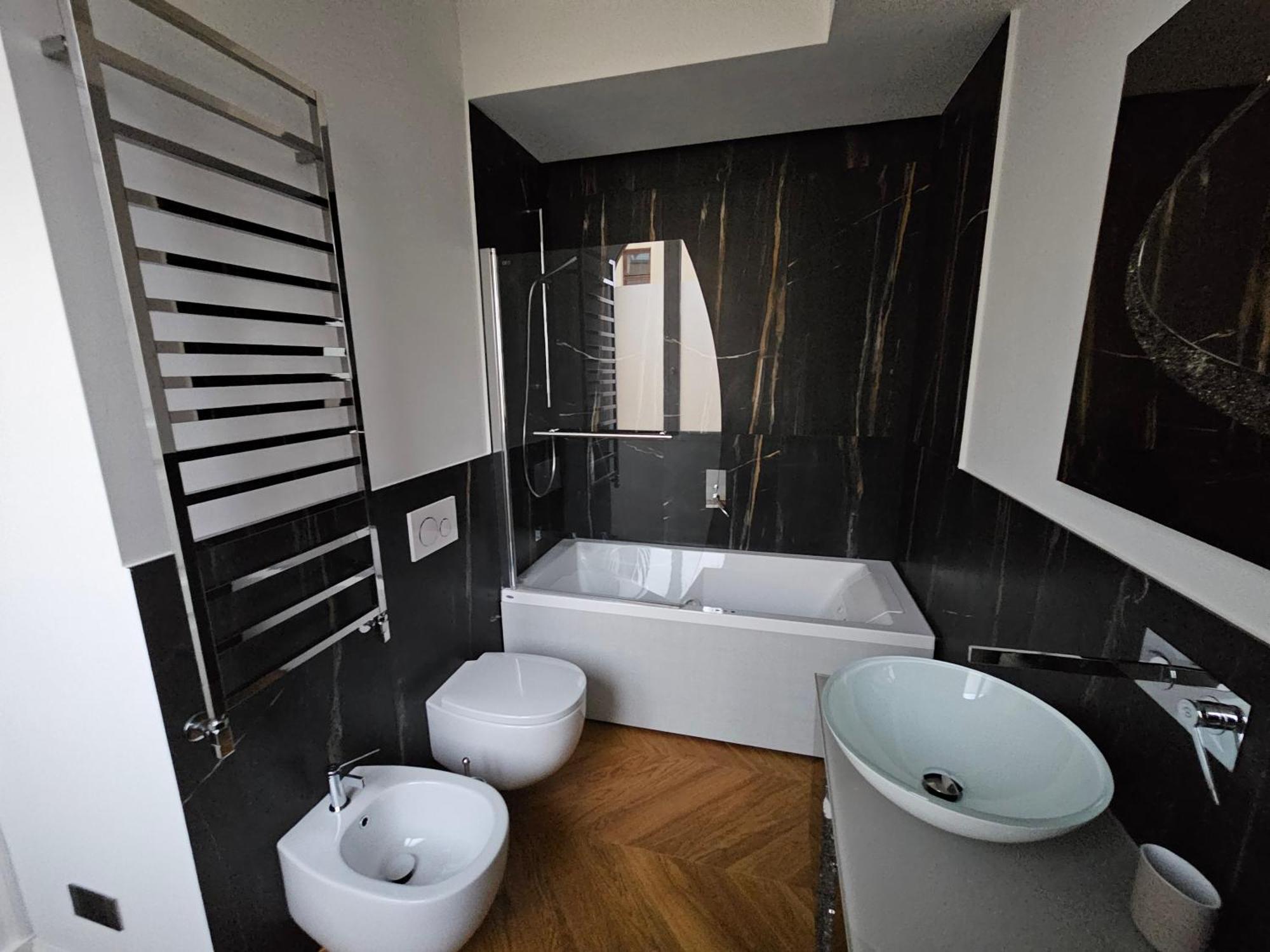Caterina De' Medici Luxury Attic With Terrace And Parking Apartment Florence