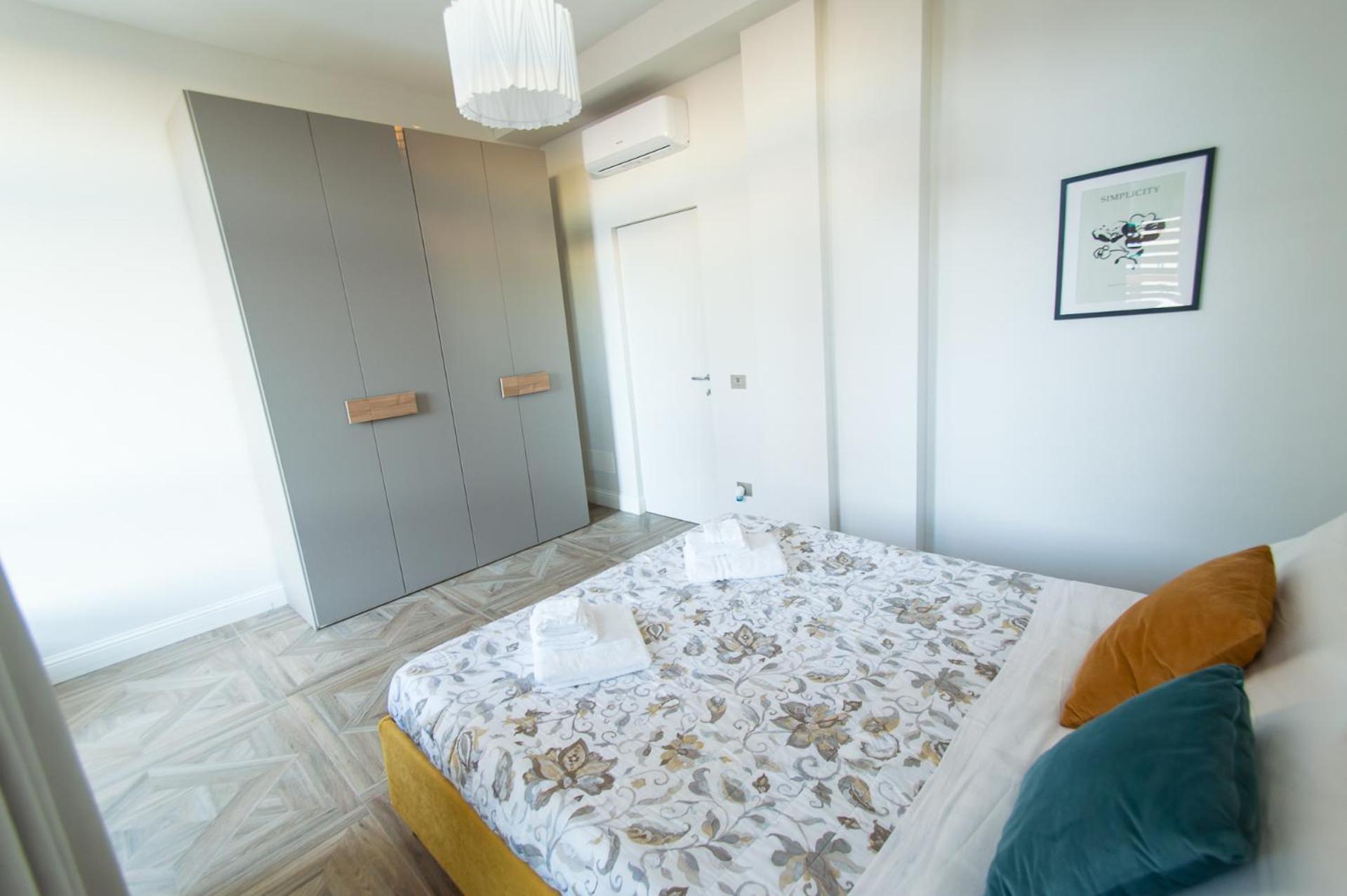 Loggia 27 Three-room Apartment Florence