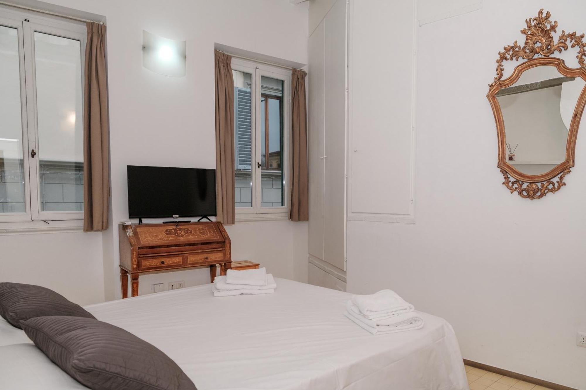 Apartment Borgo San Frediano Lab & *