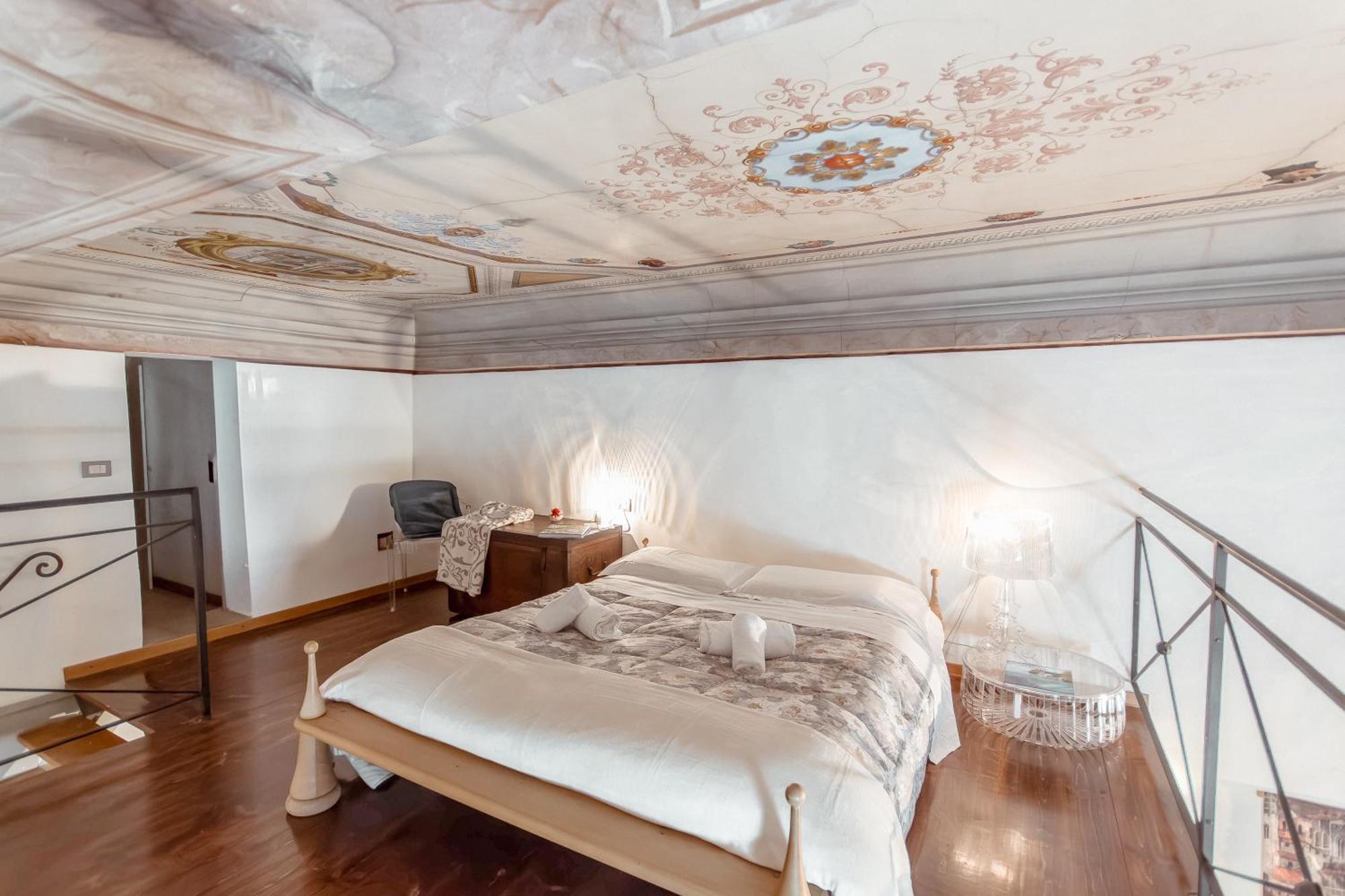 Elegant Loft Serragli Appartamento