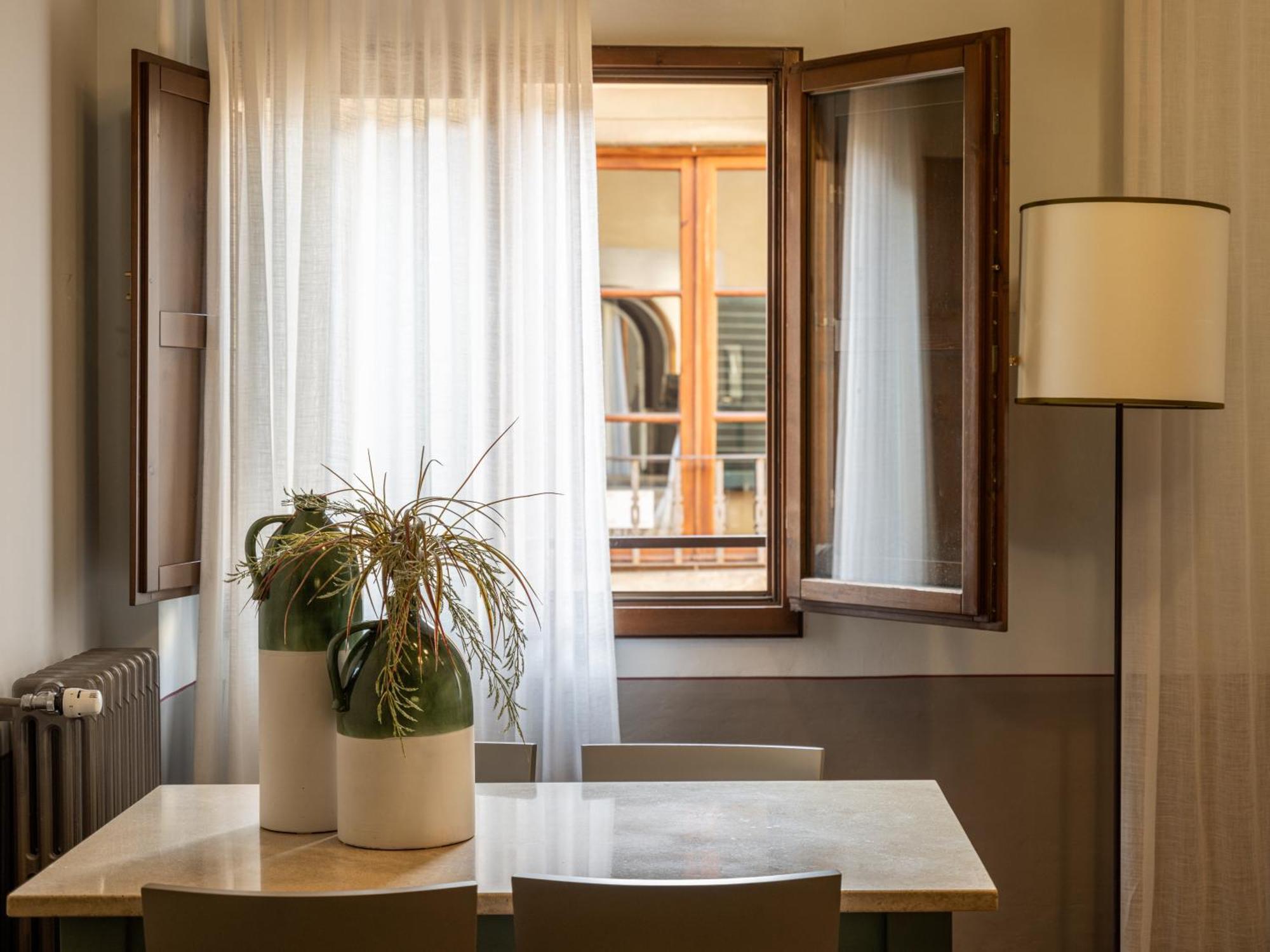 Canto Degli Scali Aparthotel