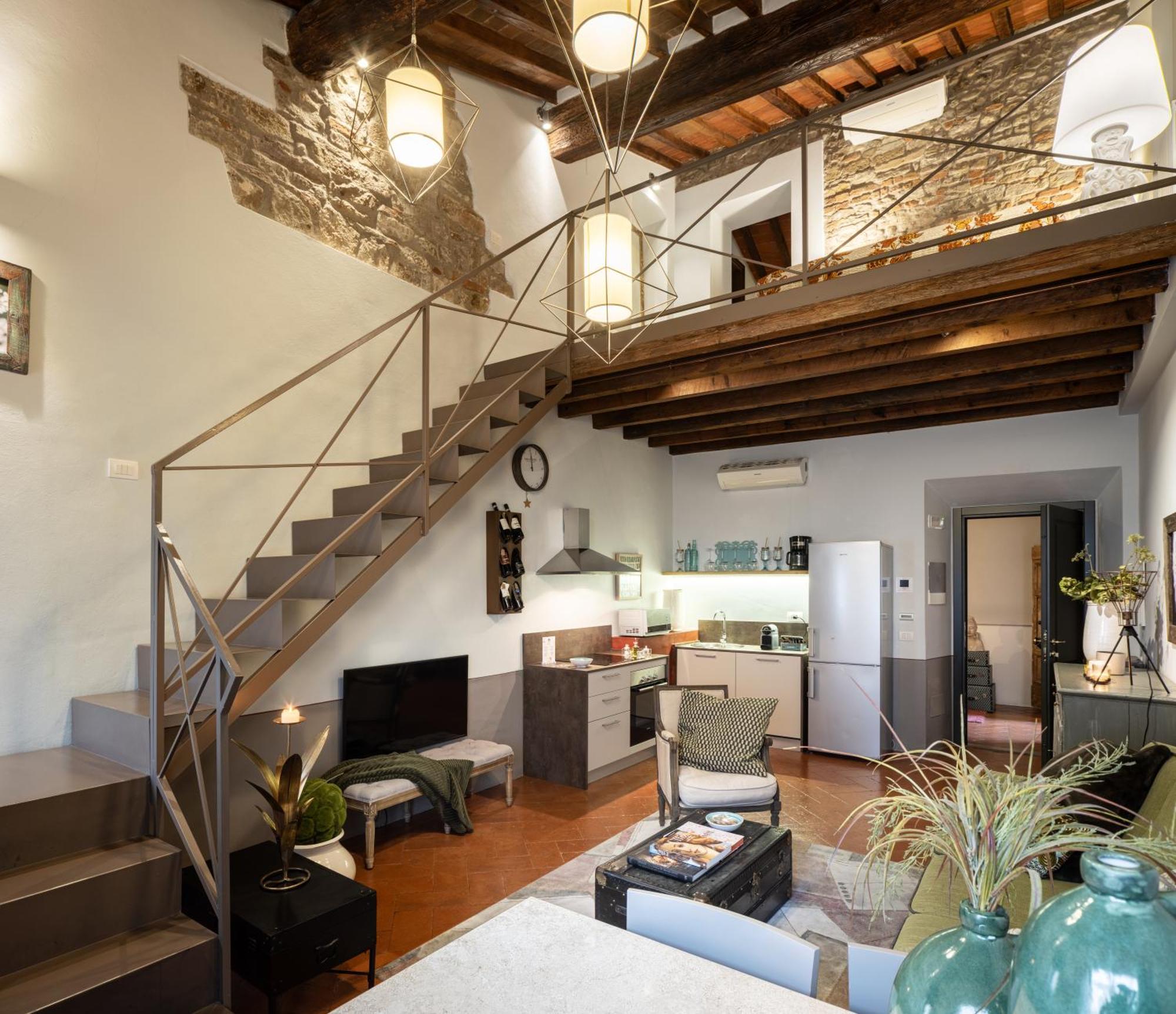 Canto Degli Scali 2* Firenze