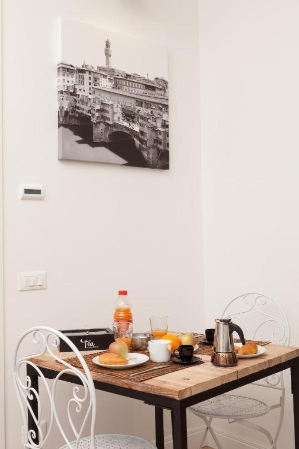 Apartment Di Charme A Due Passi Dalla Stazione *