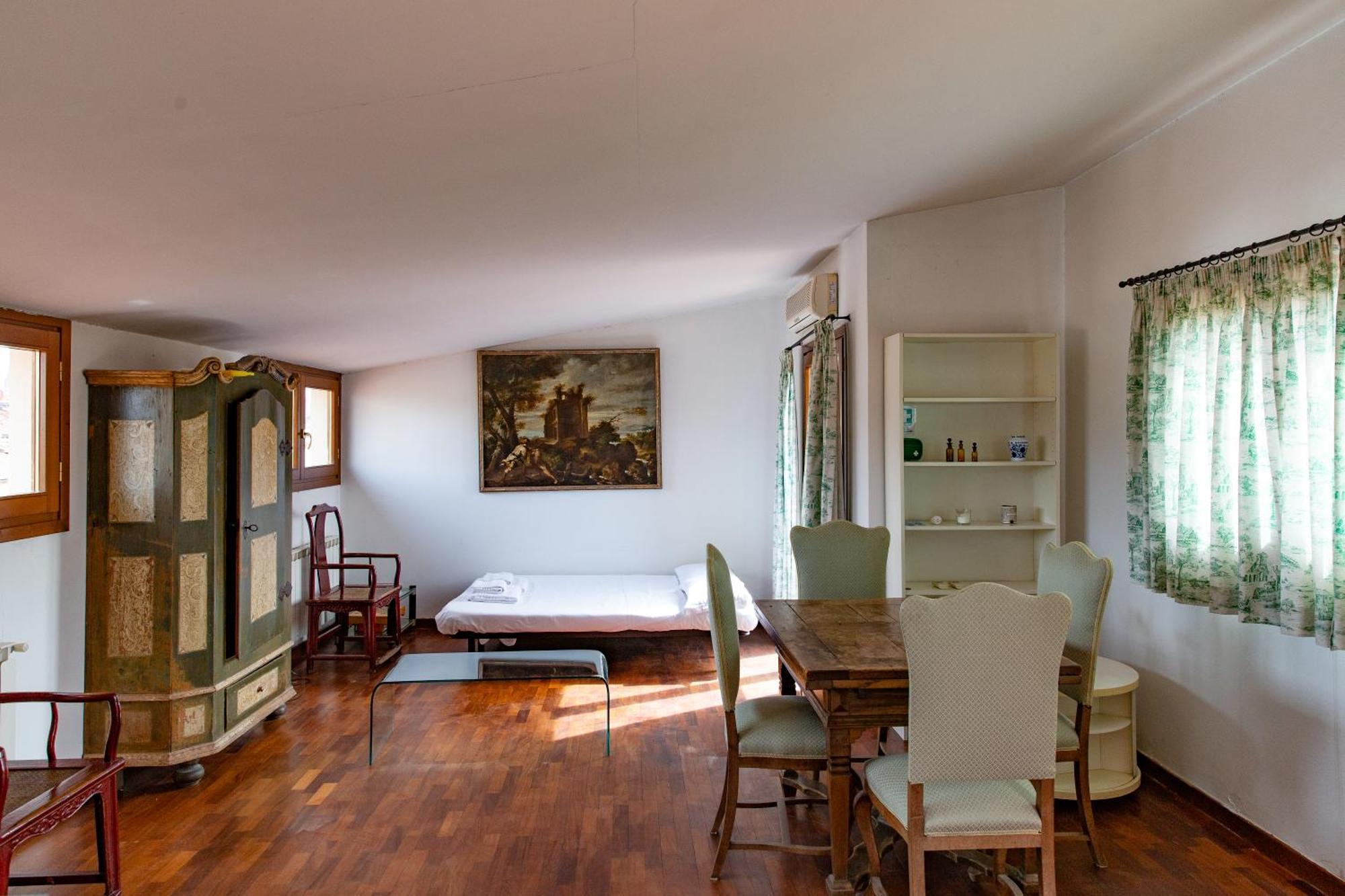 Spectacular 1br Stunning Views