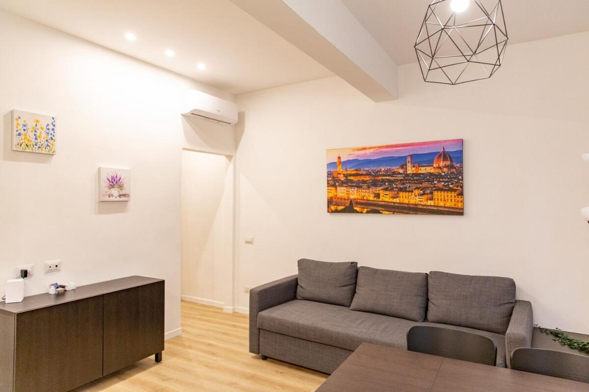 Apartment Charming & Modern Near Santo Spirito Florence