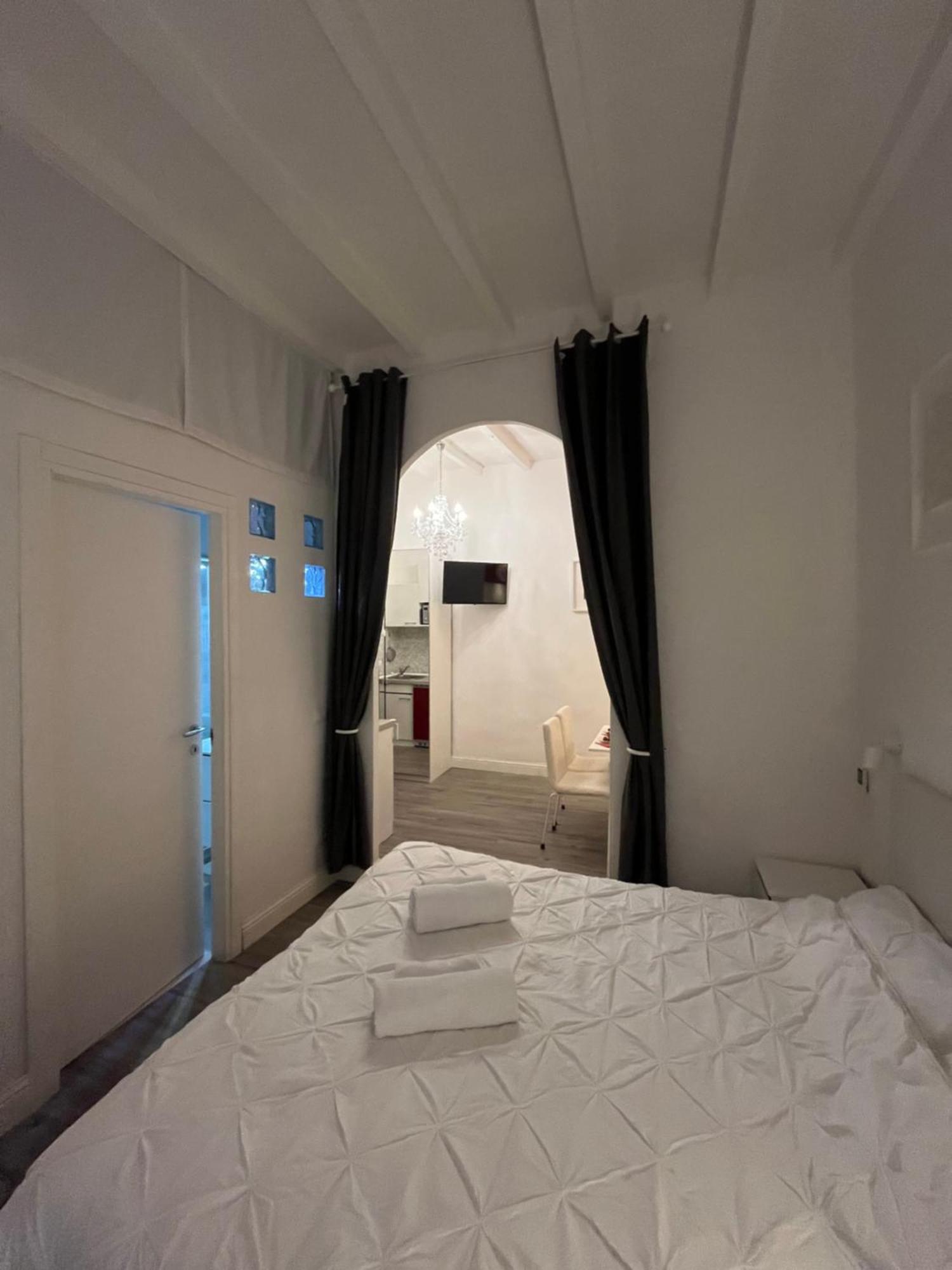 Michelangelo's Place Apartment Florence