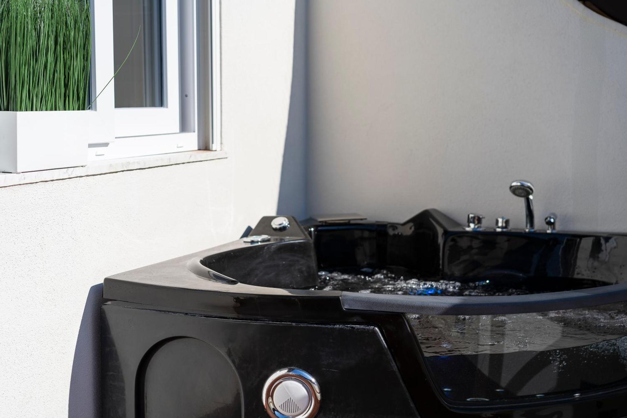 Ponte Vecchio Rooftop Terrace With Private Heated Jacuzzi Appartamento Firenze