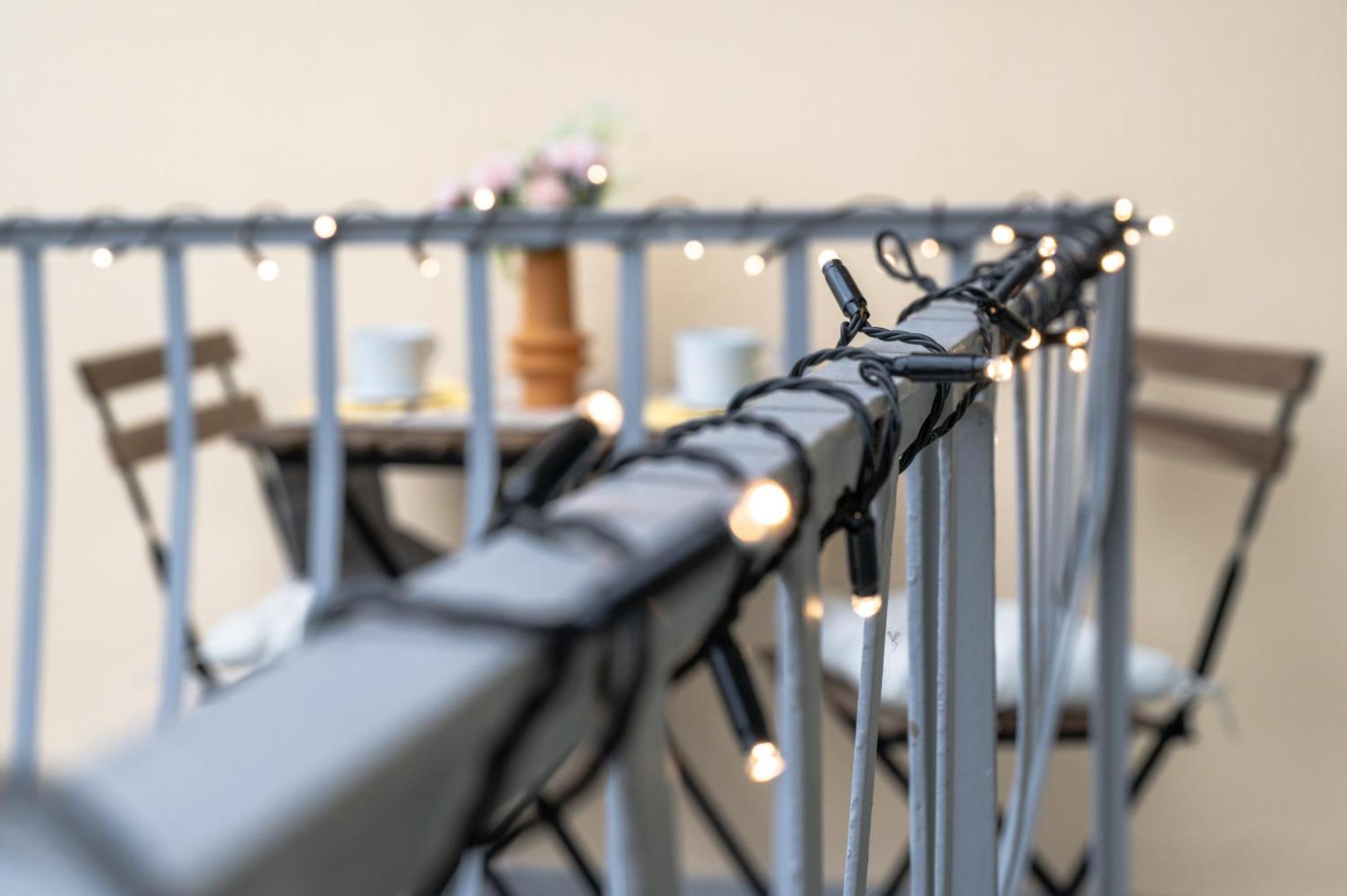 Via Pollaiolo Apartments: Comfort And Style Near Tram *